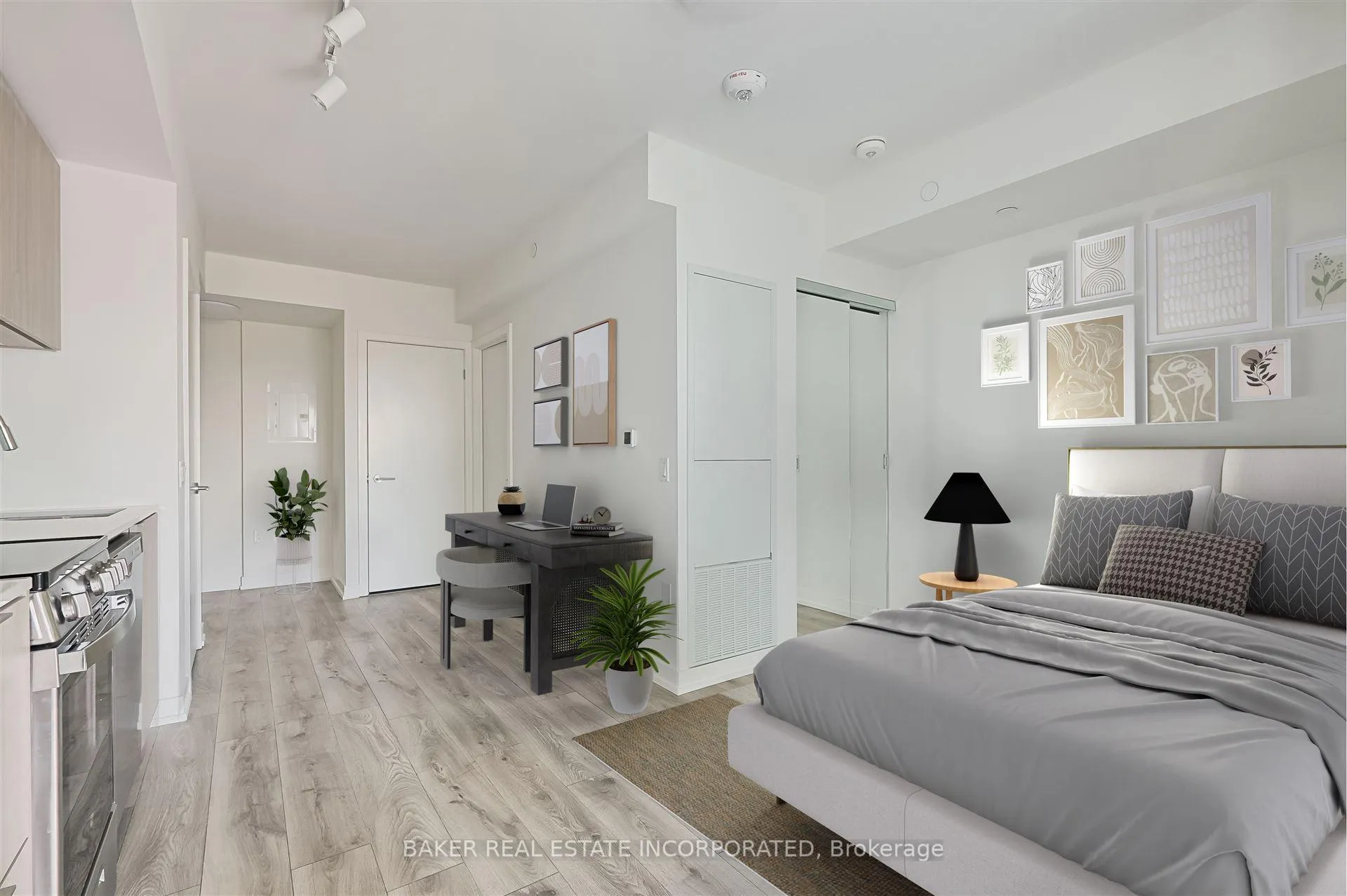 Photo 5 of Unit 1701, 223 Redpath Avenue, Toronto, Mount Pleasant West — HOMEH