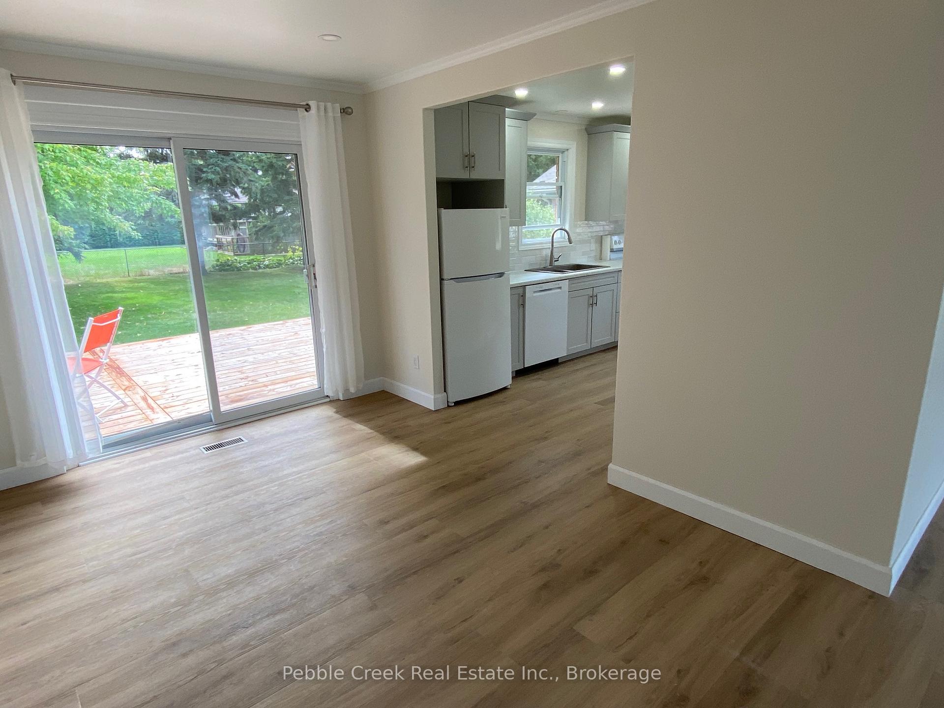 Photo 6 of 187 Cayley Street, Goderich, Goderich (Town) — HOMEH