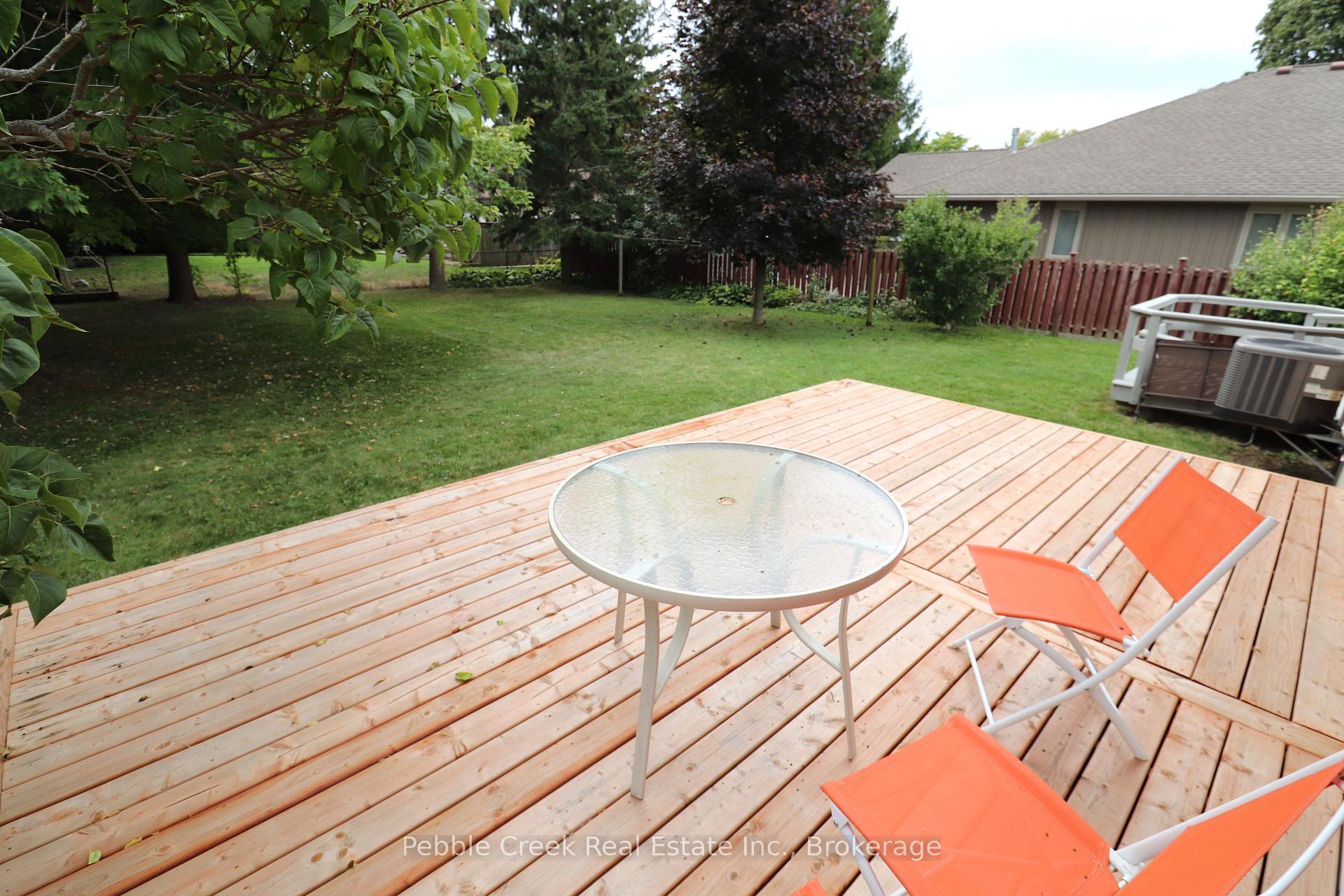 Photo 22 of 187 Cayley Street, Goderich, Goderich (Town) — HOMEH