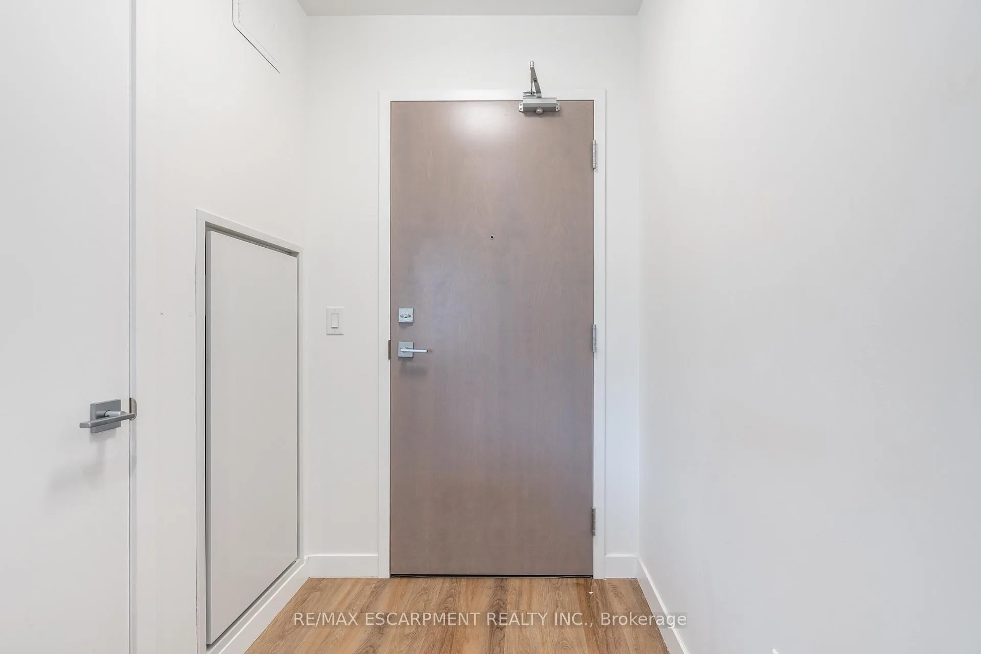 Photo 6 of Unit 308, 467 Charlton Avenue E, Hamilton, Stinson — HOMEH