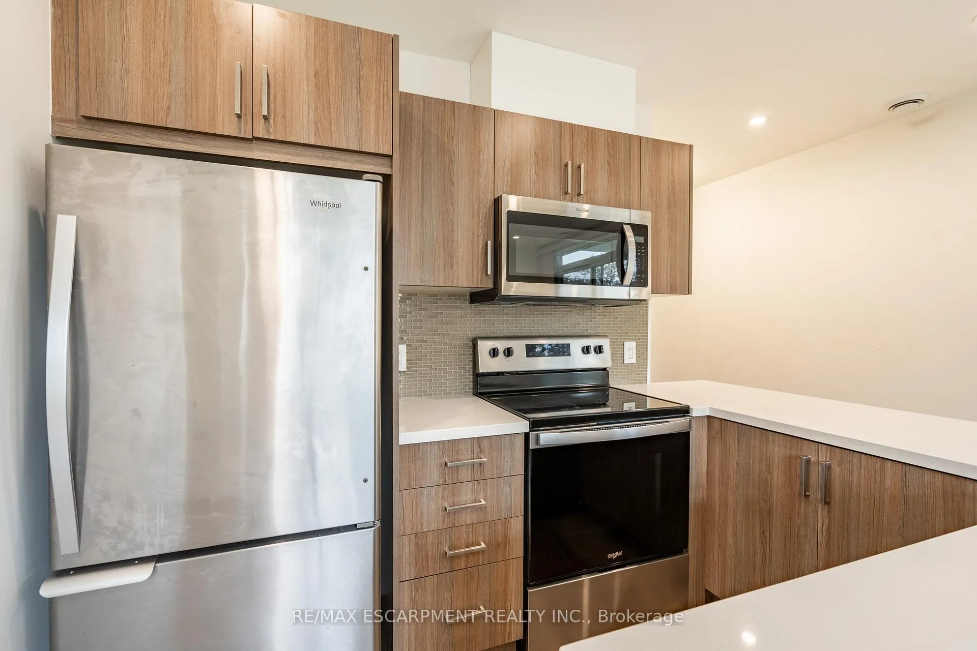Photo 9 of Unit 308, 467 Charlton Avenue E, Hamilton, Stinson — HOMEH