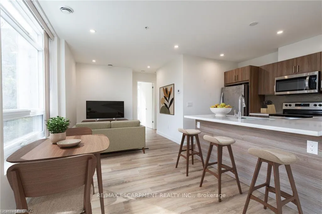 Photo 13 of Unit 308, 467 Charlton Avenue E, Hamilton, Stinson — HOMEH