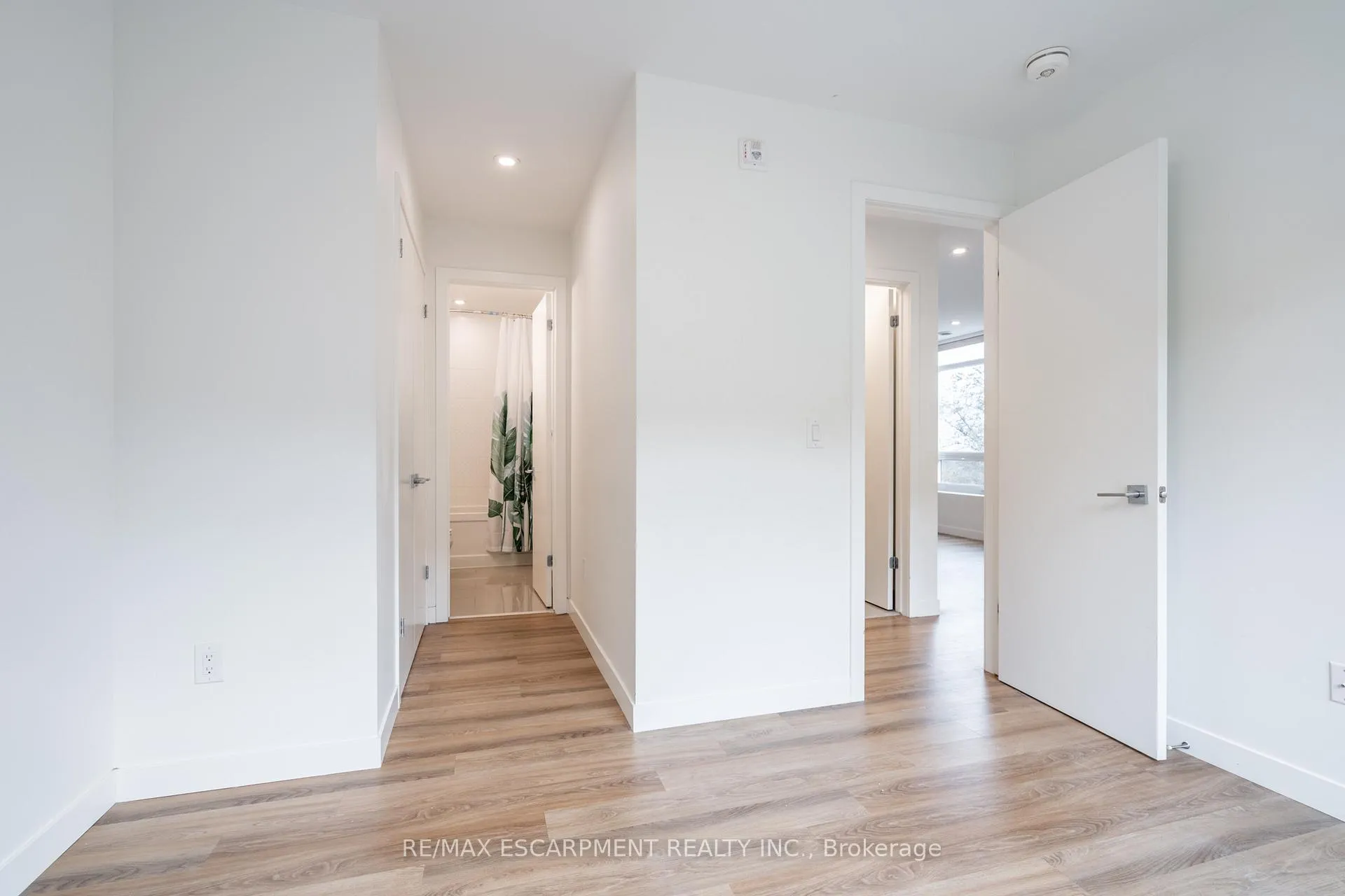 Photo 21 of Unit 308, 467 Charlton Avenue E, Hamilton, Stinson — HOMEH