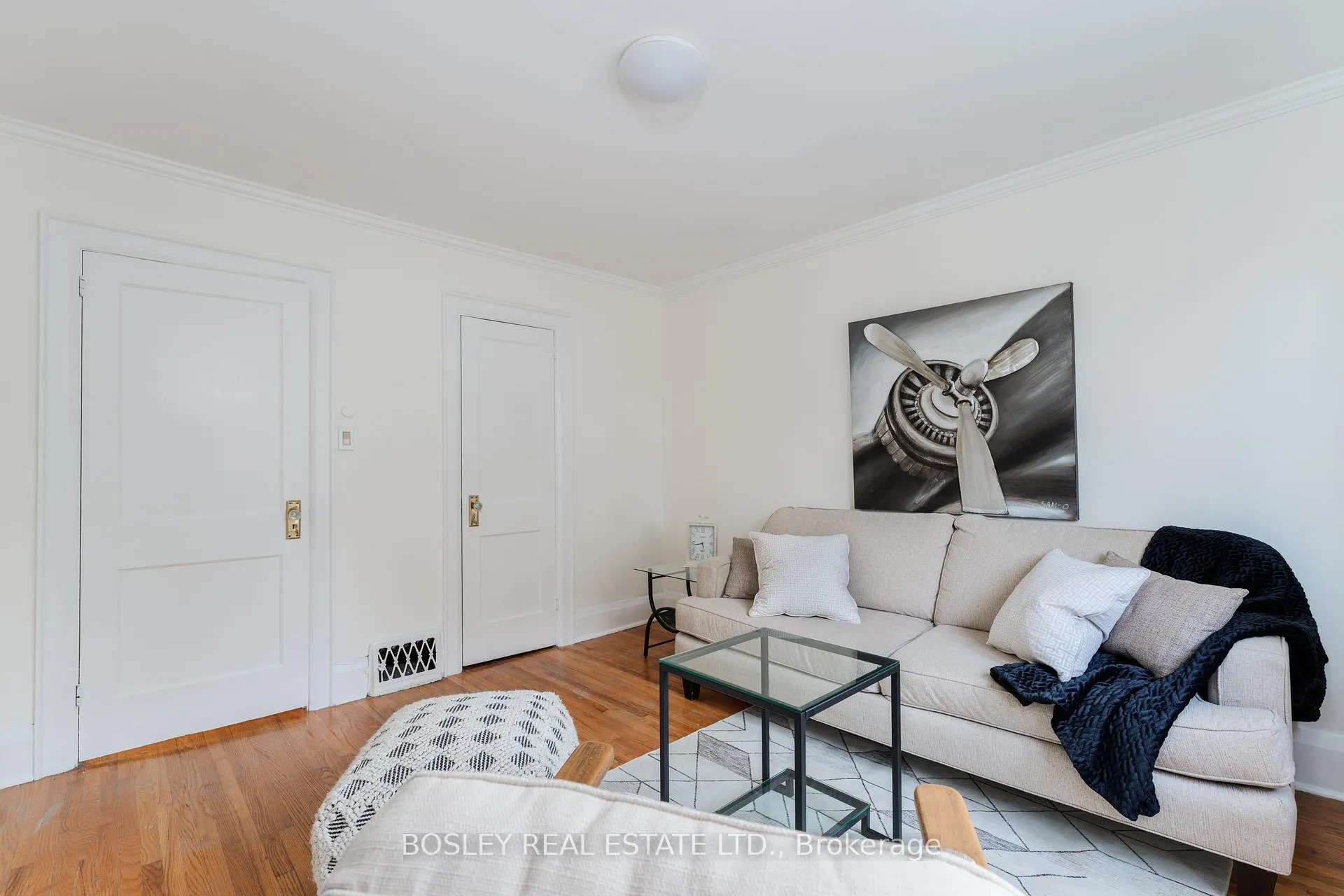 Photo 26 of 757 Sammon Avenue, Toronto, Danforth Village-East York — HOMEH