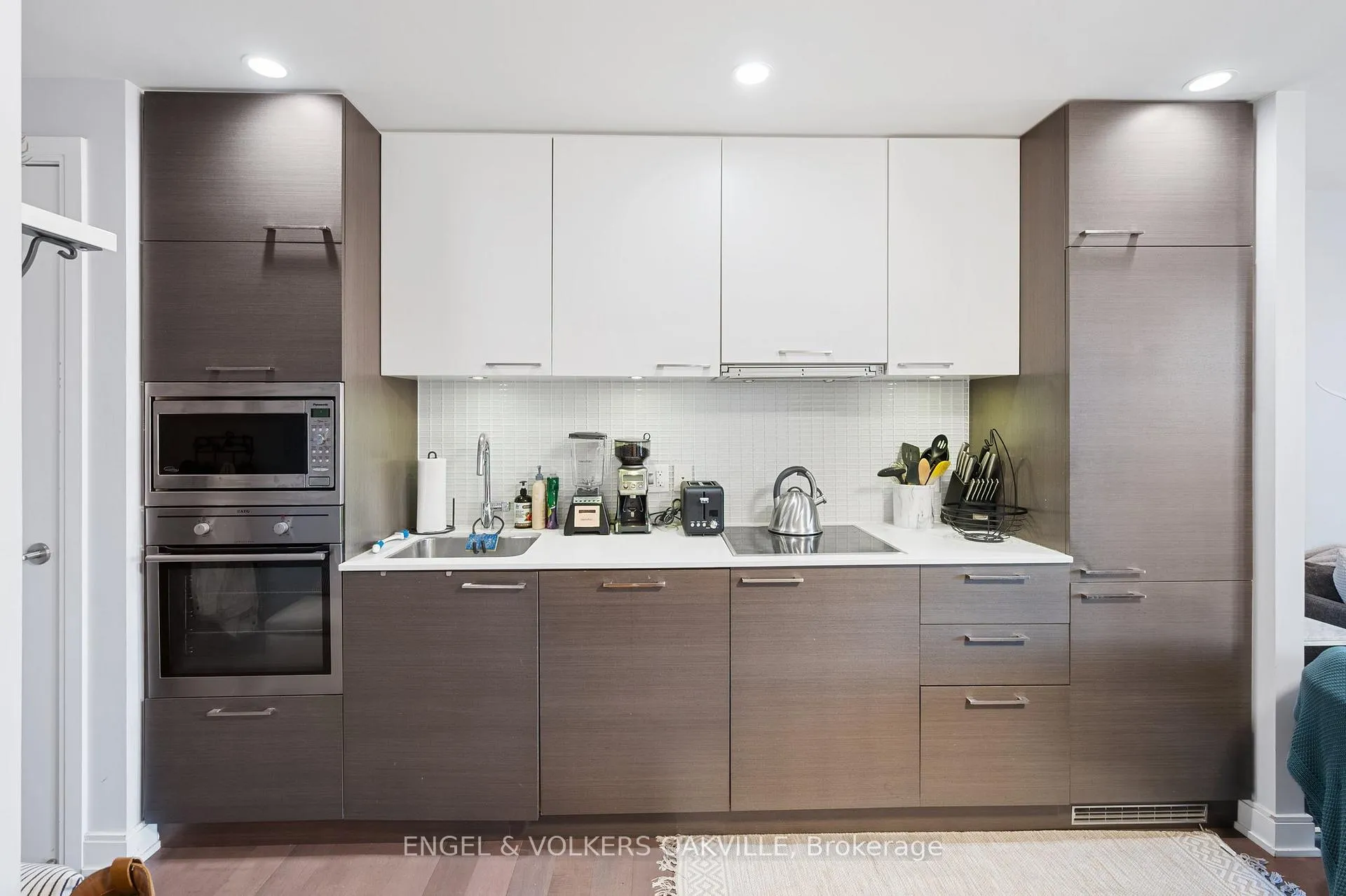 Photo 9 of Unit 815, 55 Front Street E, Toronto, Waterfront Communities — HOMEH