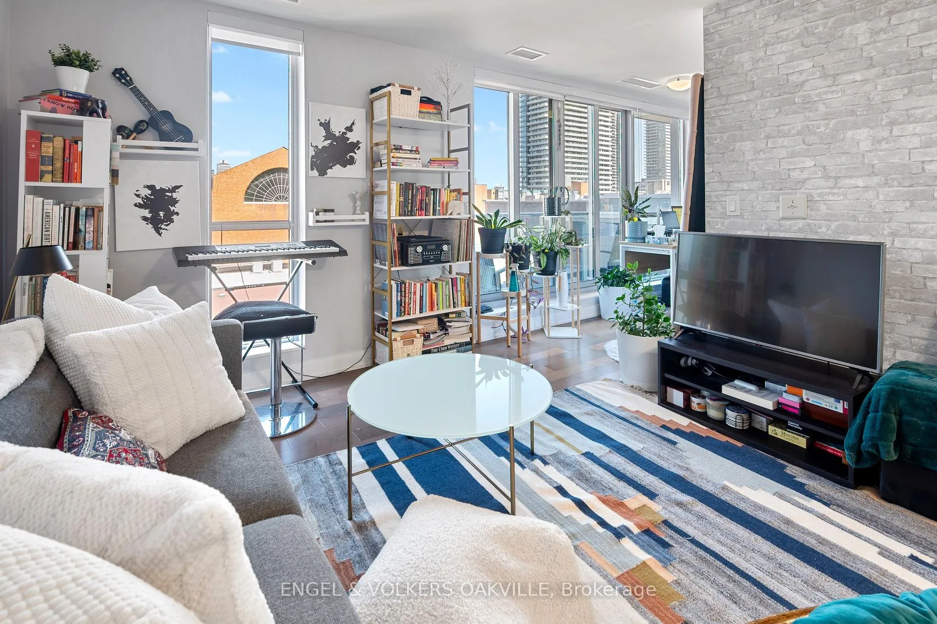 Photo 22 of Unit 815, 55 Front Street E, Toronto, Waterfront Communities — HOMEH