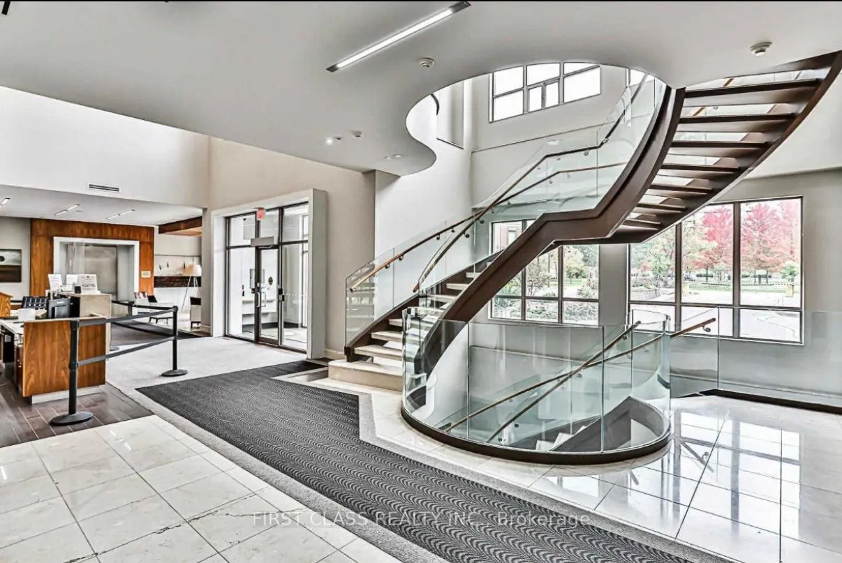 Photo 2 of Unit 616, 37 Galleria Parkway, Markham, Commerce Valley — HOMEH
