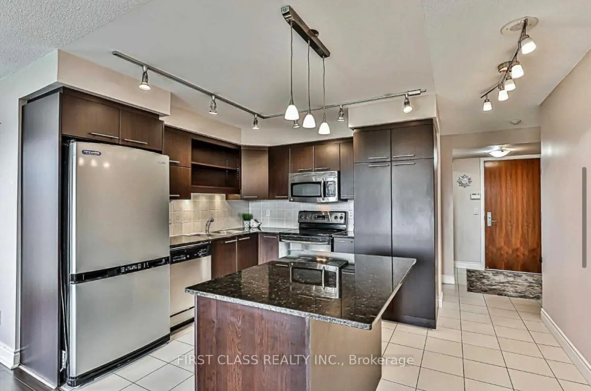 Photo 7 of Unit 616, 37 Galleria Parkway, Markham, Commerce Valley — HOMEH