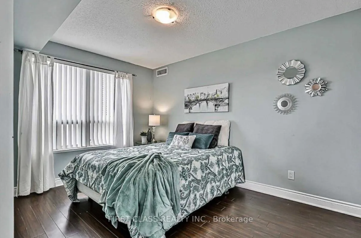 Photo 9 of Unit 616, 37 Galleria Parkway, Markham, Commerce Valley — HOMEH