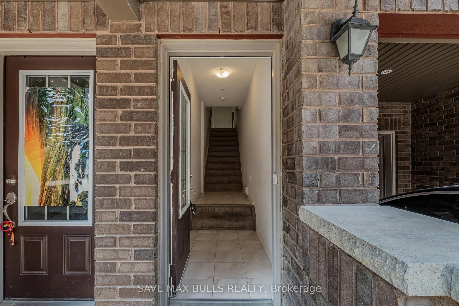Photo 2 of 146 Giboulee Path, Oshawa, Windfields — HOMEH