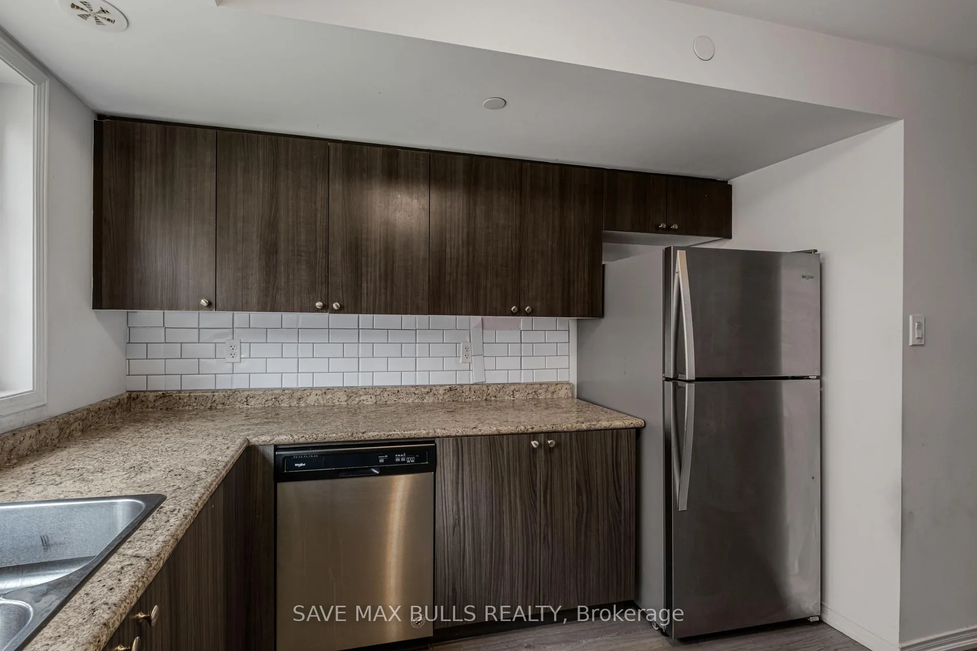 Photo 11 of 146 Giboulee Path, Oshawa, Windfields — HOMEH