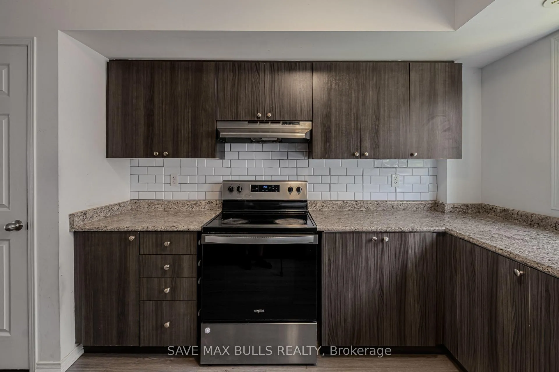 Photo 13 of 146 Giboulee Path, Oshawa, Windfields — HOMEH