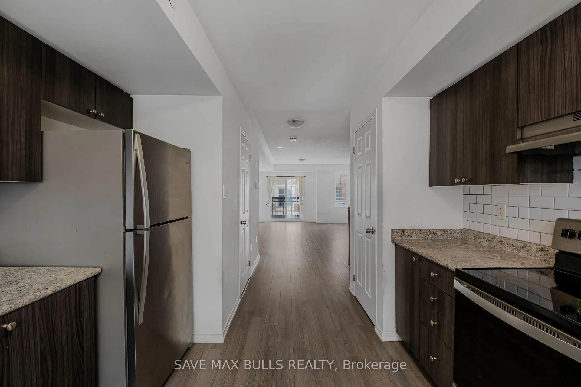 Photo 14 of 146 Giboulee Path, Oshawa, Windfields — HOMEH