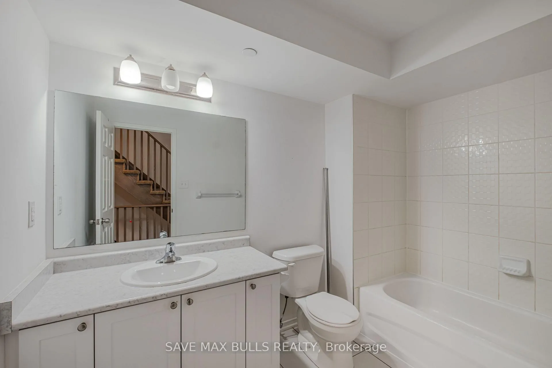 Photo 27 of 146 Giboulee Path, Oshawa, Windfields — HOMEH