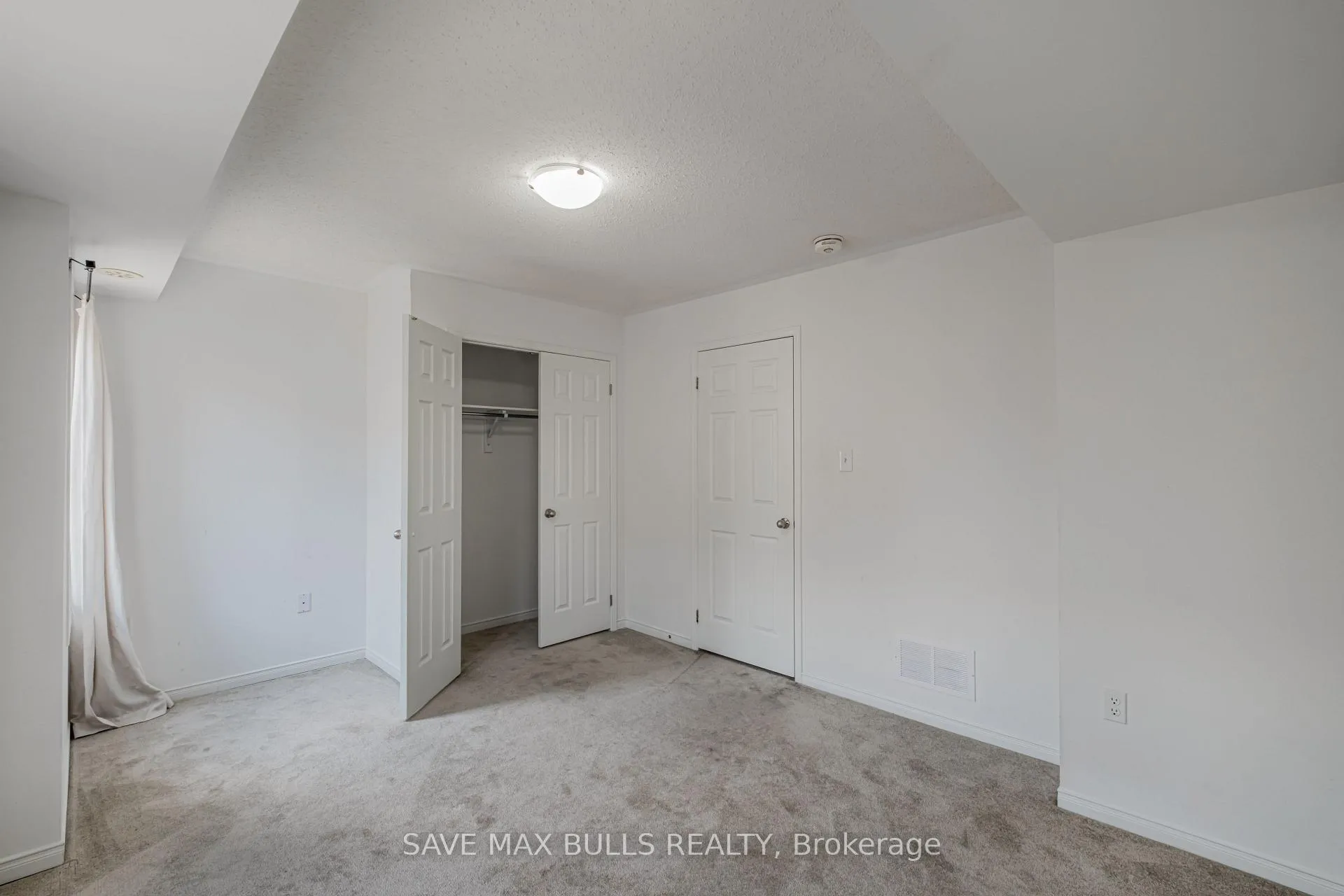 Photo 31 of 146 Giboulee Path, Oshawa, Windfields — HOMEH