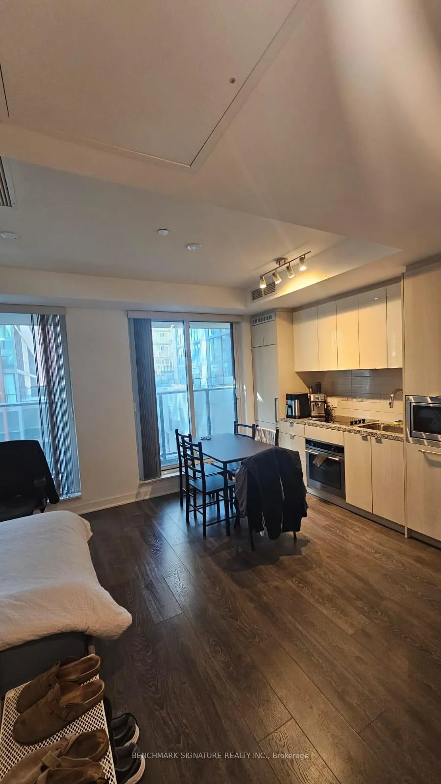 Photo 11 of Unit 918, 115 Blue Jays Way, Toronto, Waterfront Communities — HOMEH