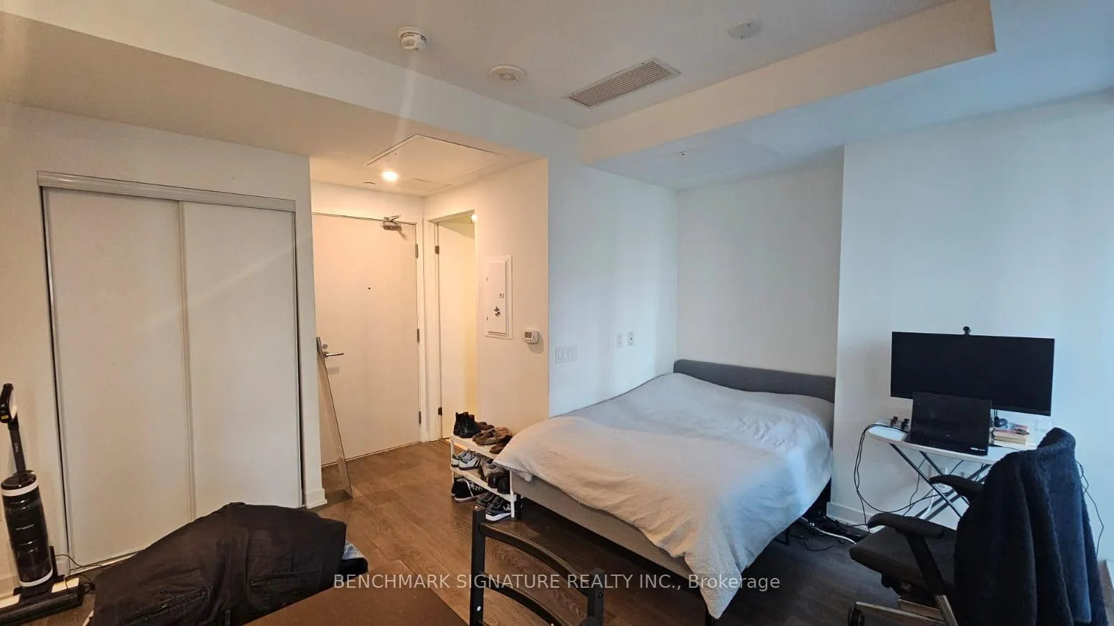 Photo 15 of Unit 918, 115 Blue Jays Way, Toronto, Waterfront Communities — HOMEH