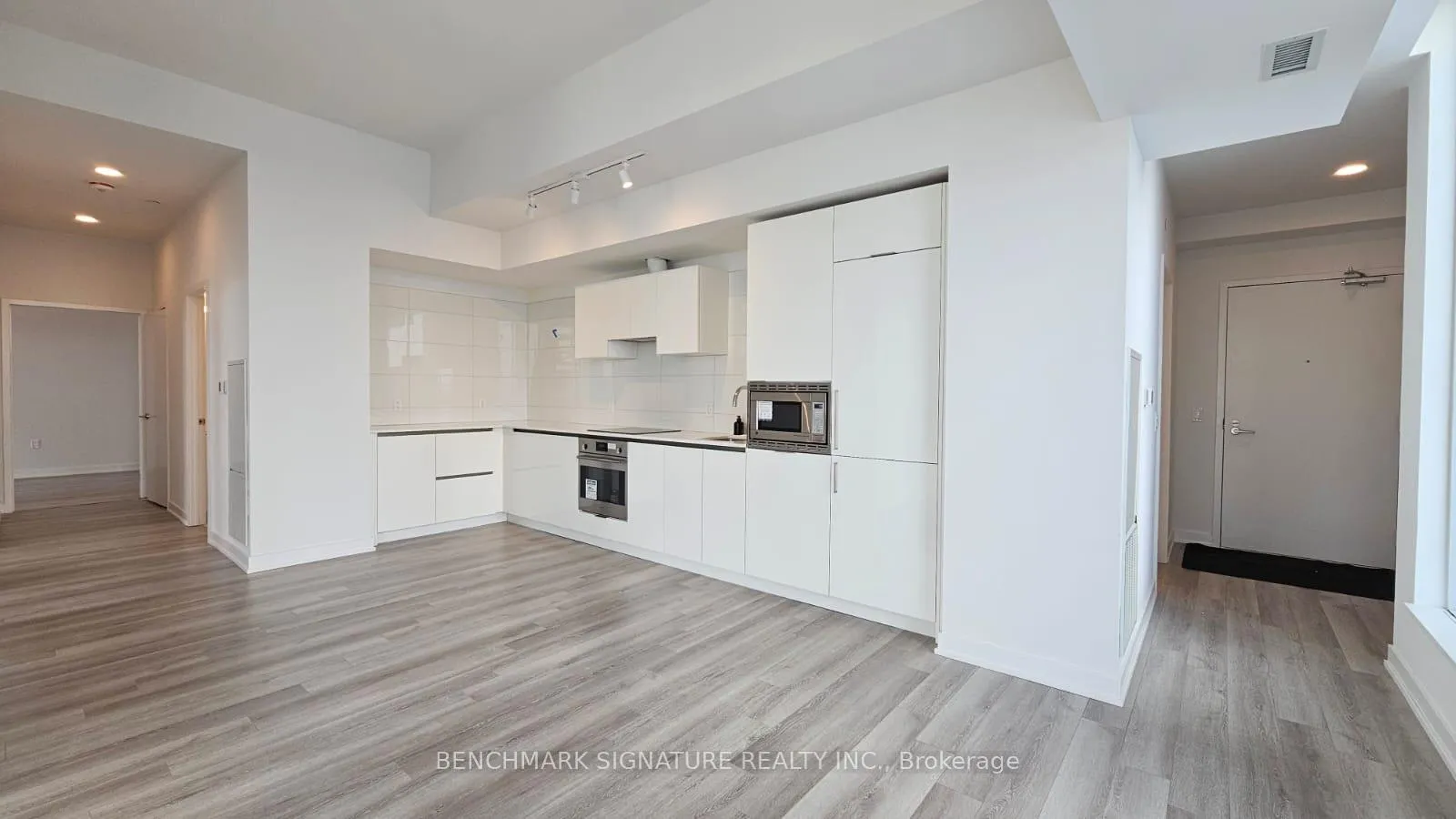 Photo 13 of Unit 3908, 238 Simcoe Street, Toronto, Kensington-Chinatown — HOMEH