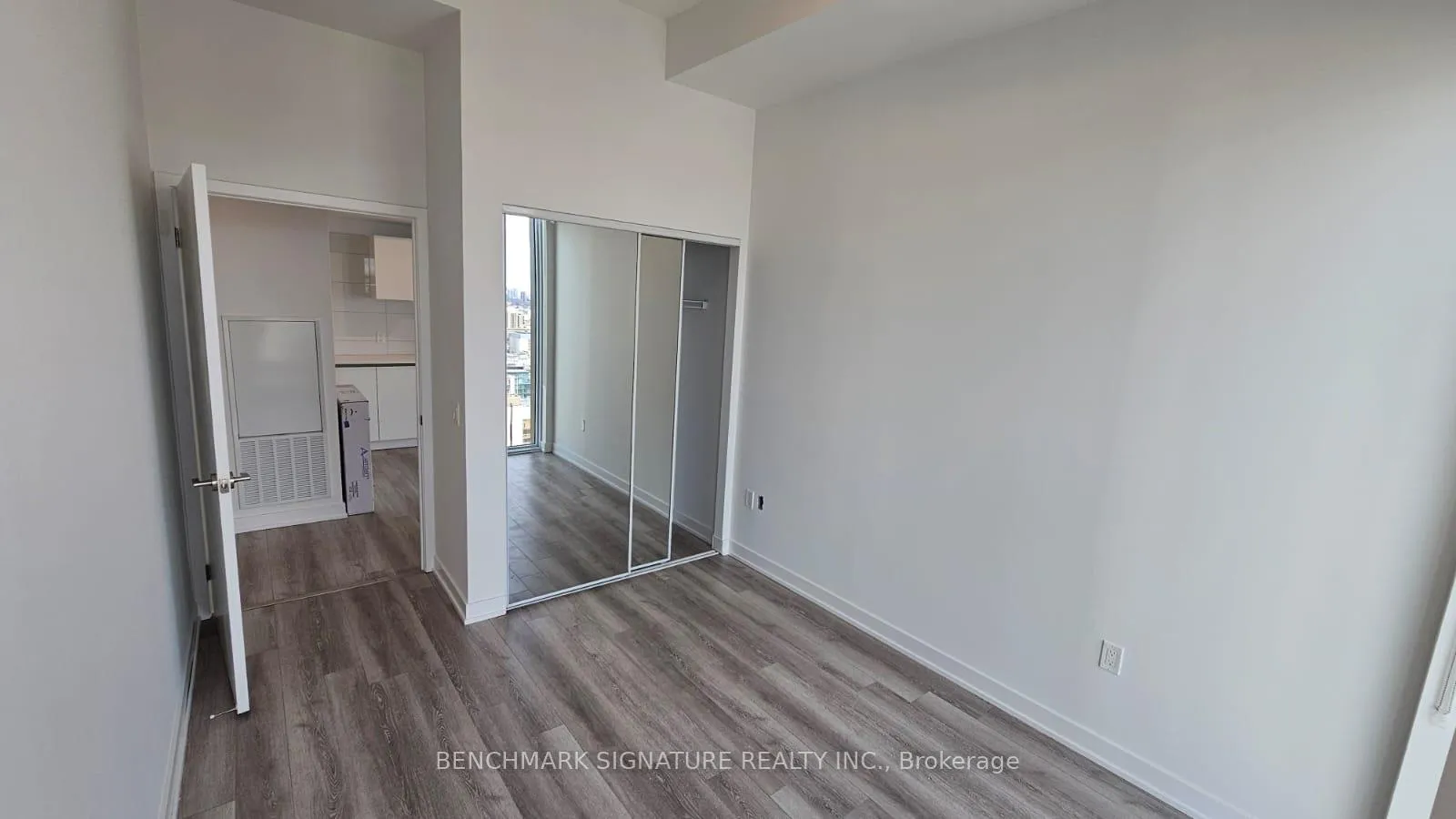 Photo 18 of Unit 3908, 238 Simcoe Street, Toronto, Kensington-Chinatown — HOMEH