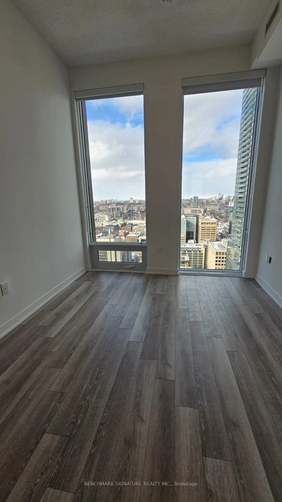 Photo 22 of Unit 3908, 238 Simcoe Street, Toronto, Kensington-Chinatown — HOMEH