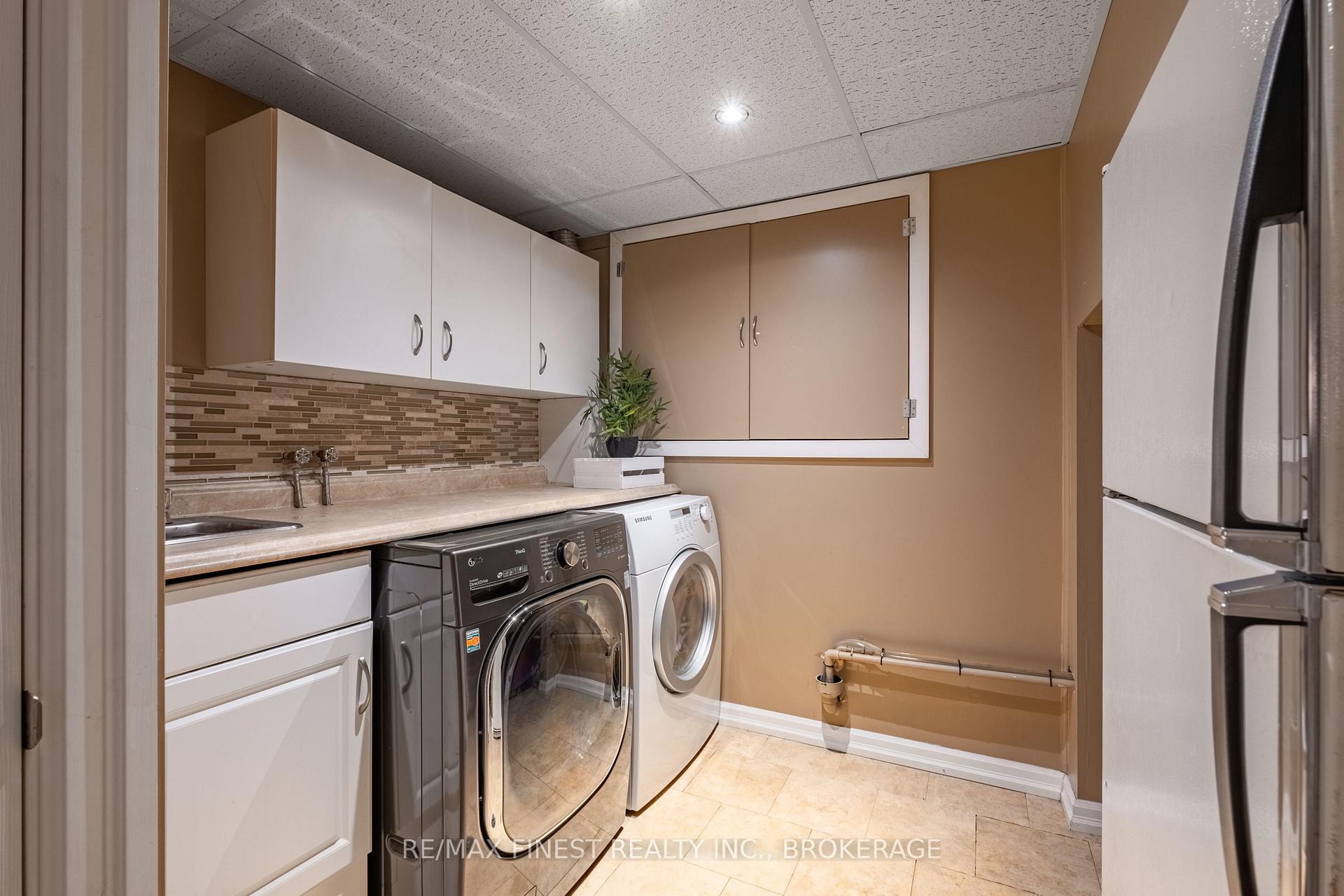 Photo 21 of 155 Elmwood Drive, Gananoque — HOMEH