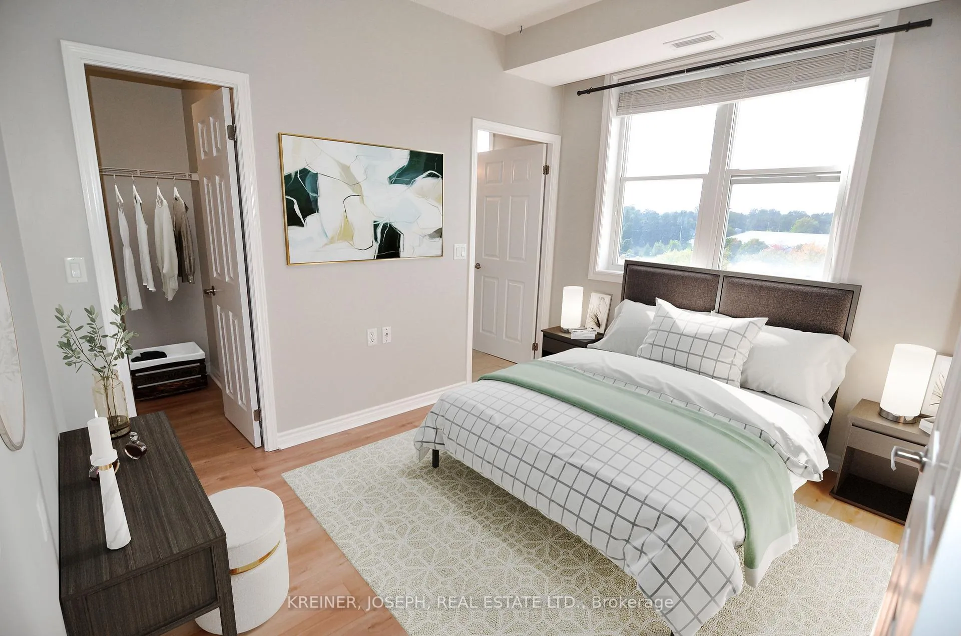 Photo 10 of Unit 404, 15450 Yonge Street, Aurora, Aurora Heights — HOMEH