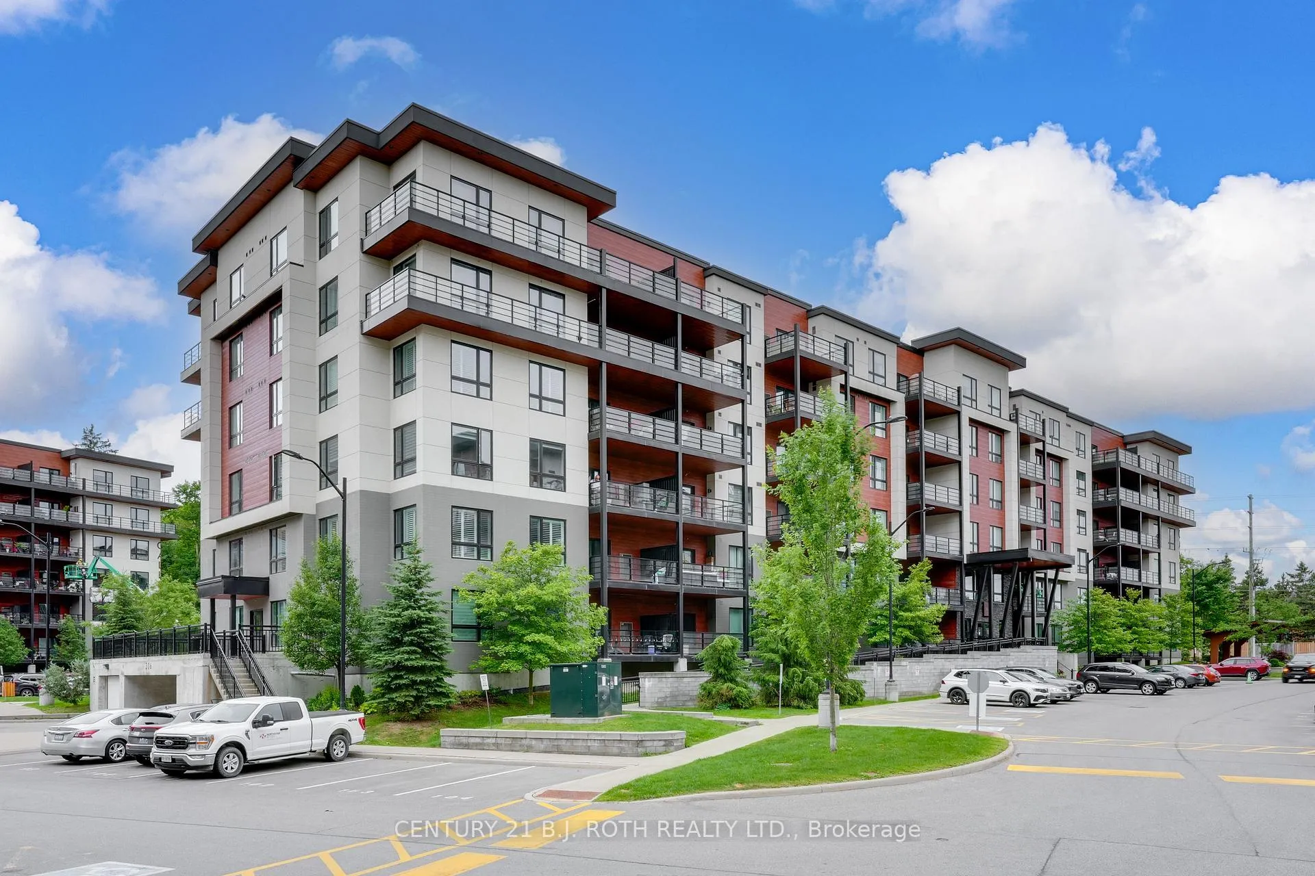 Front of Unit 112, 306 Essa Road