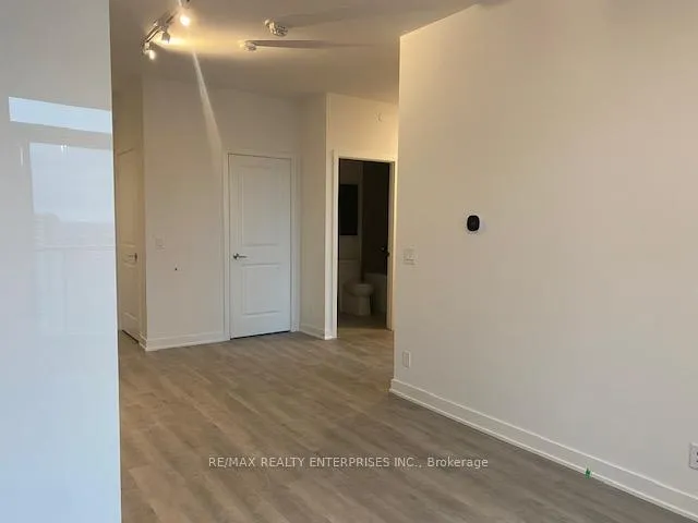 Photo 13 of Unit 1706A, 30 Upper Mall Way, Vaughan, Brownridge — HOMEH