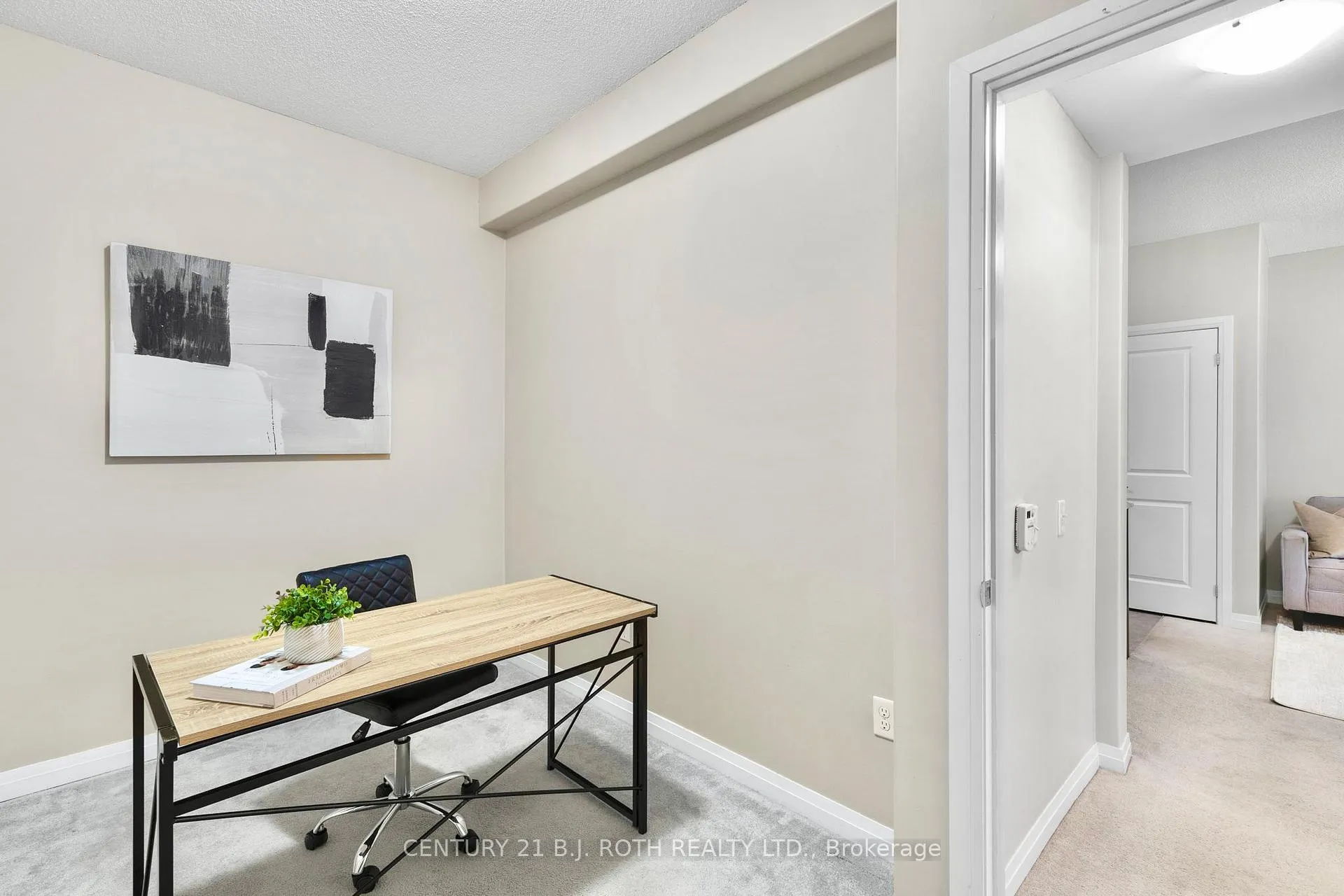 Photo 16 of Unit 108, 300 Essa Road, Barrie, 400 West — HOMEH