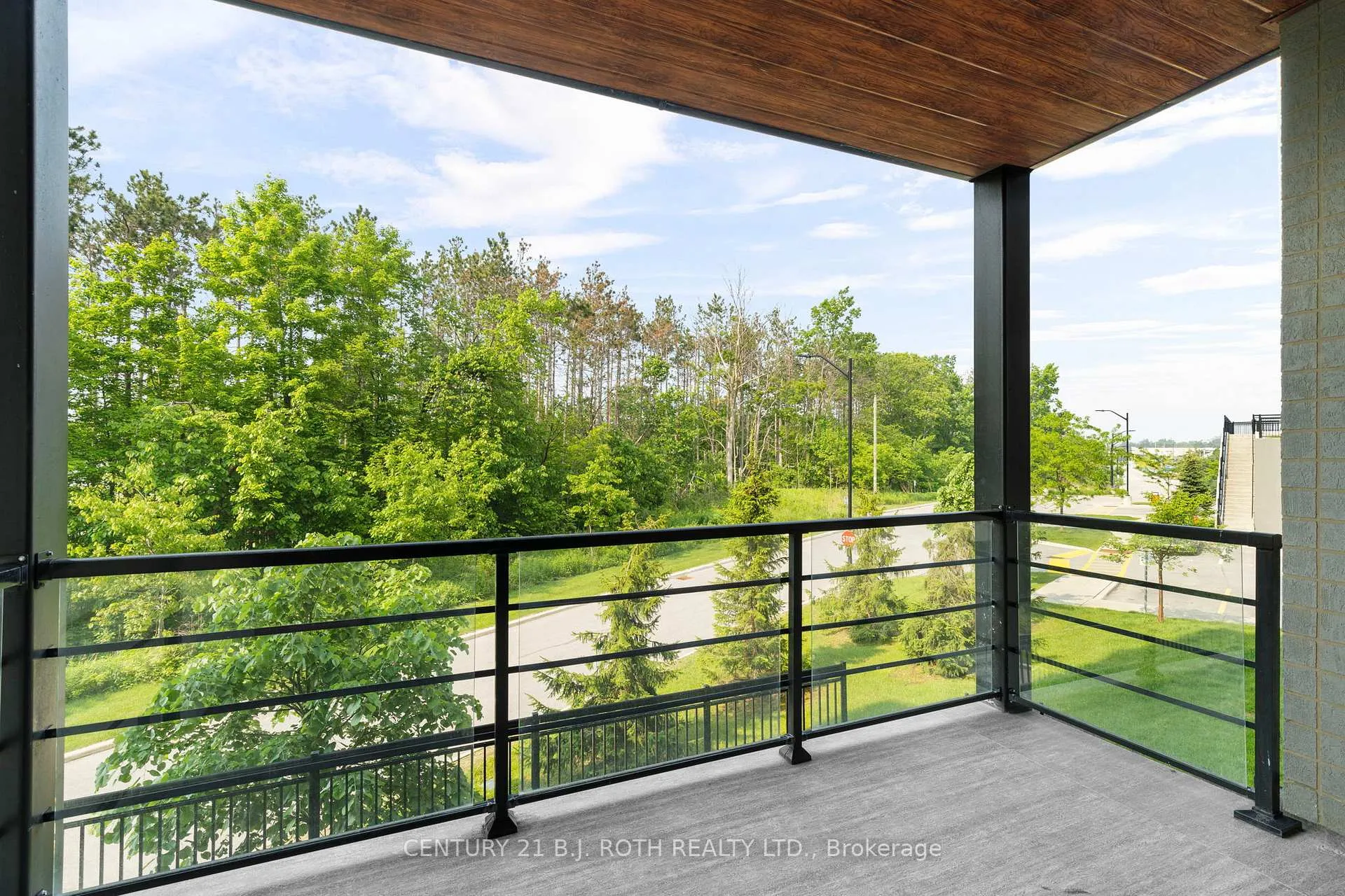 Photo 19 of Unit 108, 300 Essa Road, Barrie, 400 West — HOMEH
