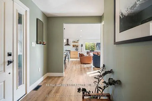 Photo 4 of 4110 13th Street, Lincoln, Lincoln-Jordan/Vineland — HOMEH