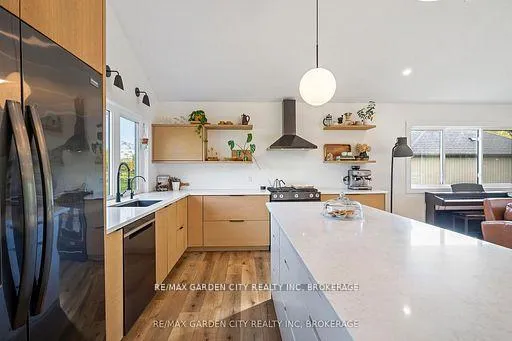 Photo 9 of 4110 13th Street, Lincoln, Lincoln-Jordan/Vineland — HOMEH