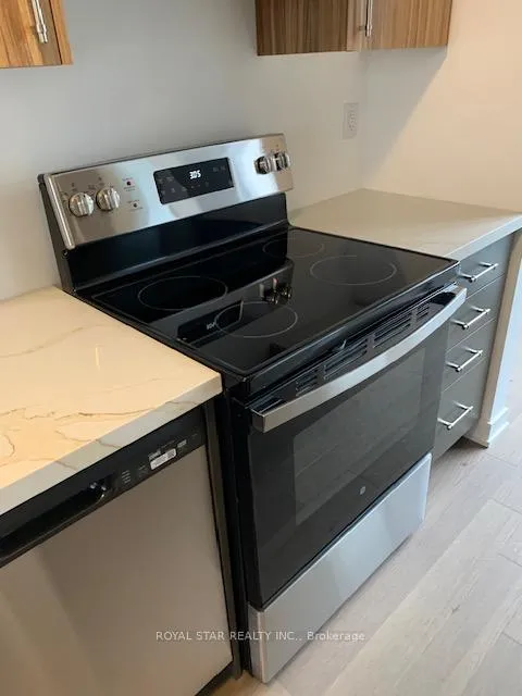 Photo 15 of Unit Unit 6, 188 Angus Drive, Ajax, Central — HOMEH