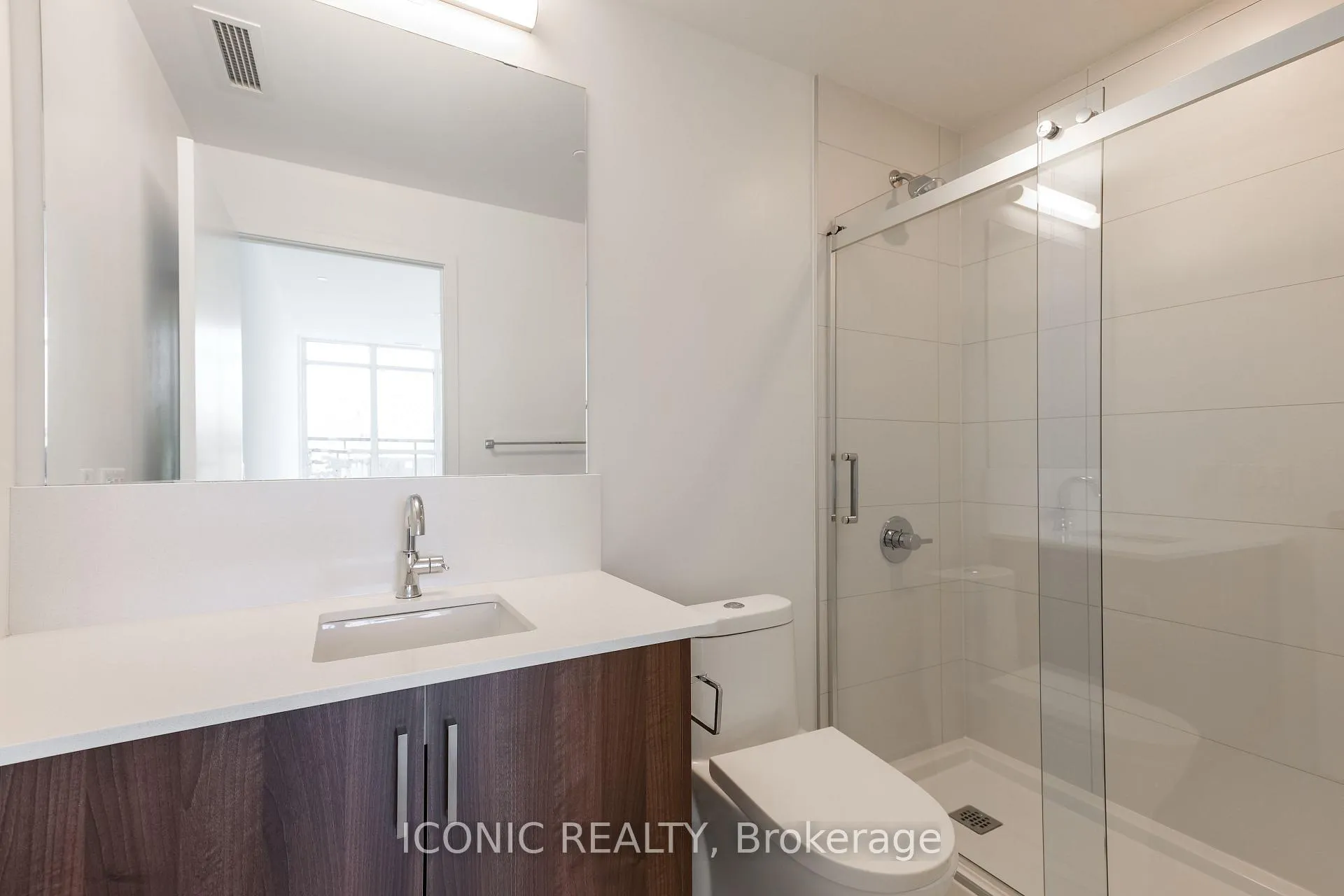 Photo 16 of Unit 107, 681 Yonge Street, Barrie, Painswick South — HOMEH