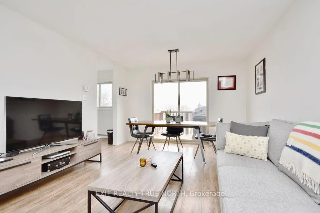 Photo 6 of Unit 7, 3 Sawmill Road, Barrie, Ardagh — HOMEH