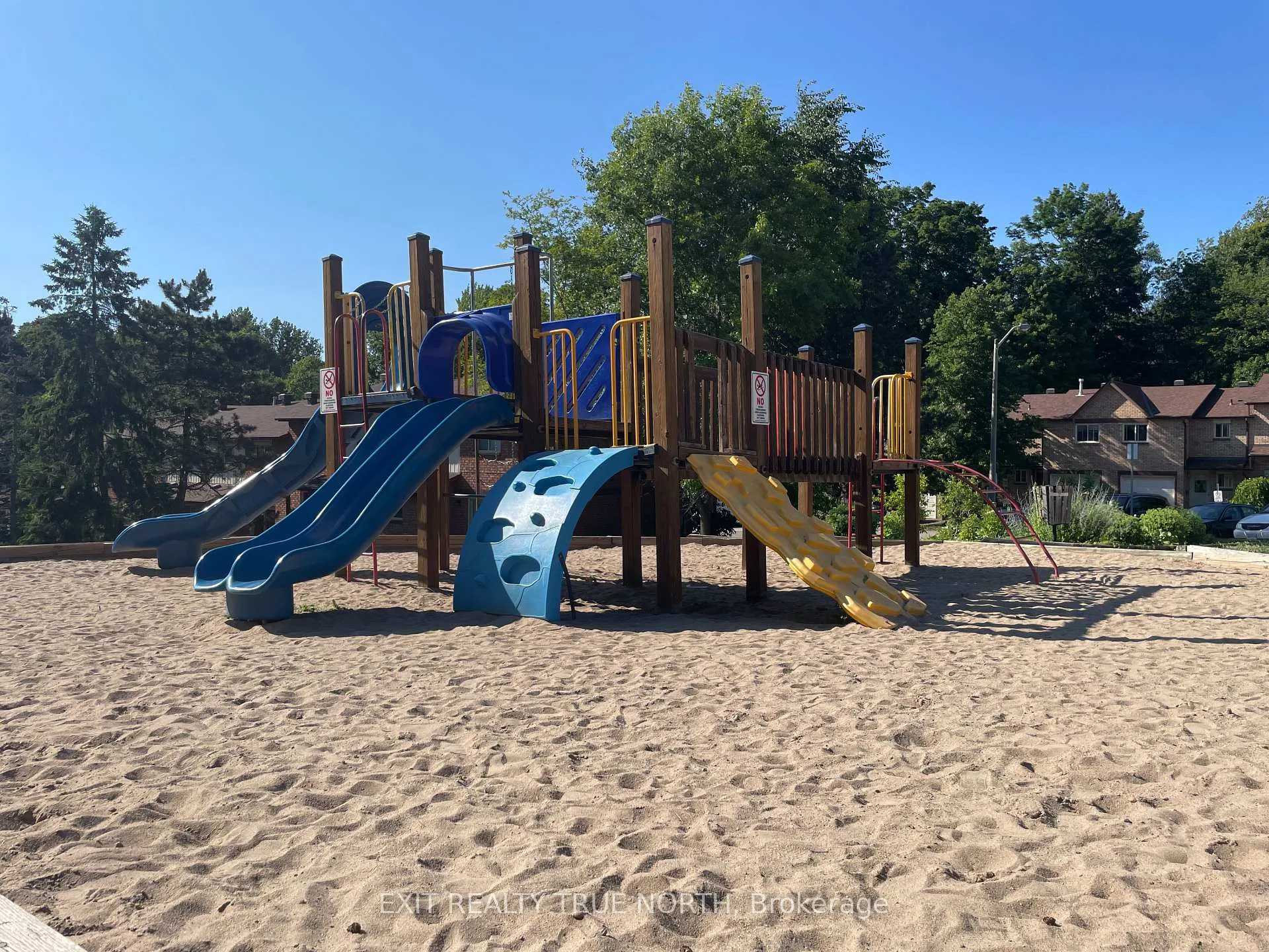 Photo 23 of Unit 7, 3 Sawmill Road, Barrie, Ardagh — HOMEH