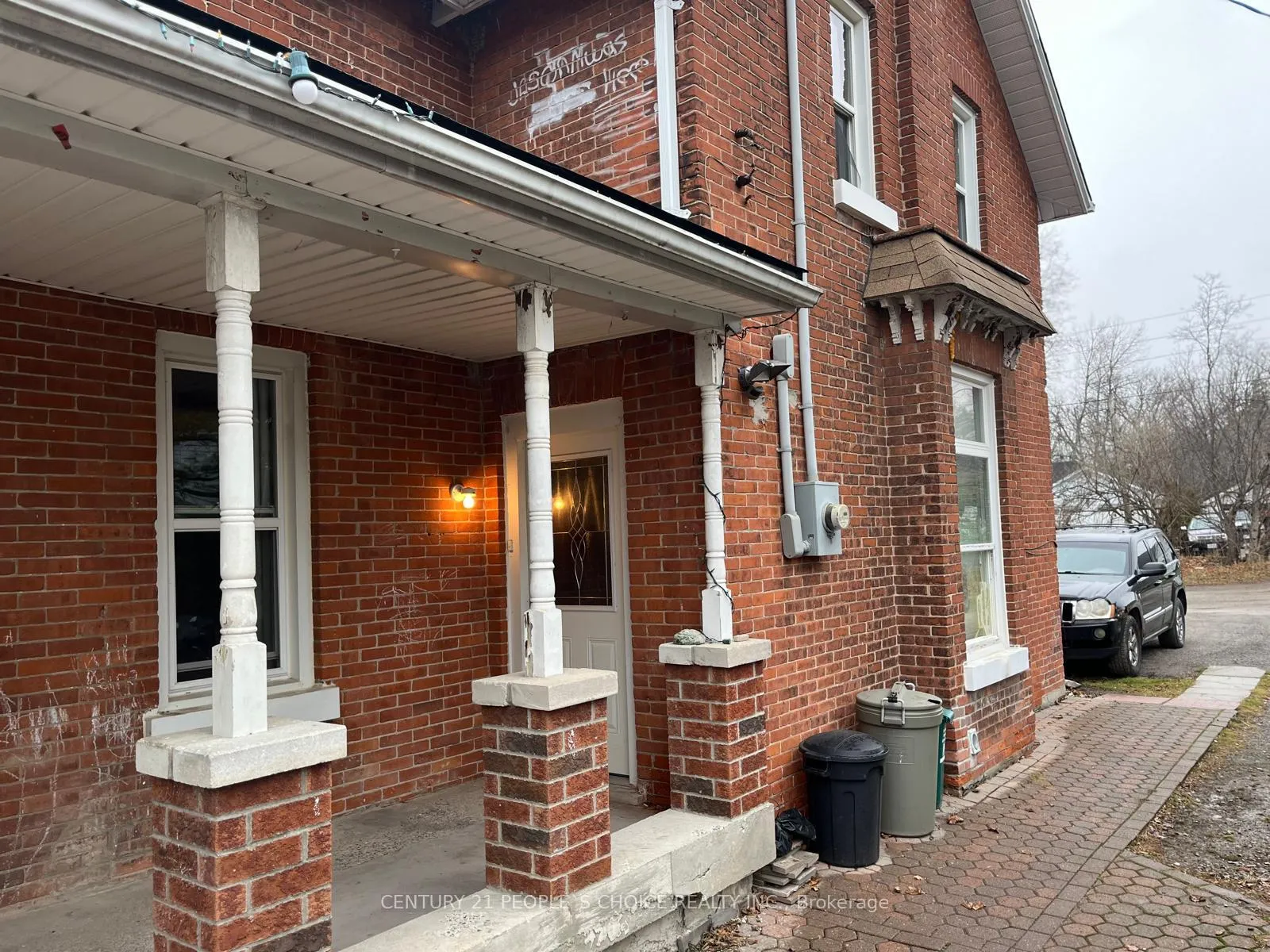 Photo 3 of 63 Jackman Road, Clarington, Bowmanville — HOMEH
