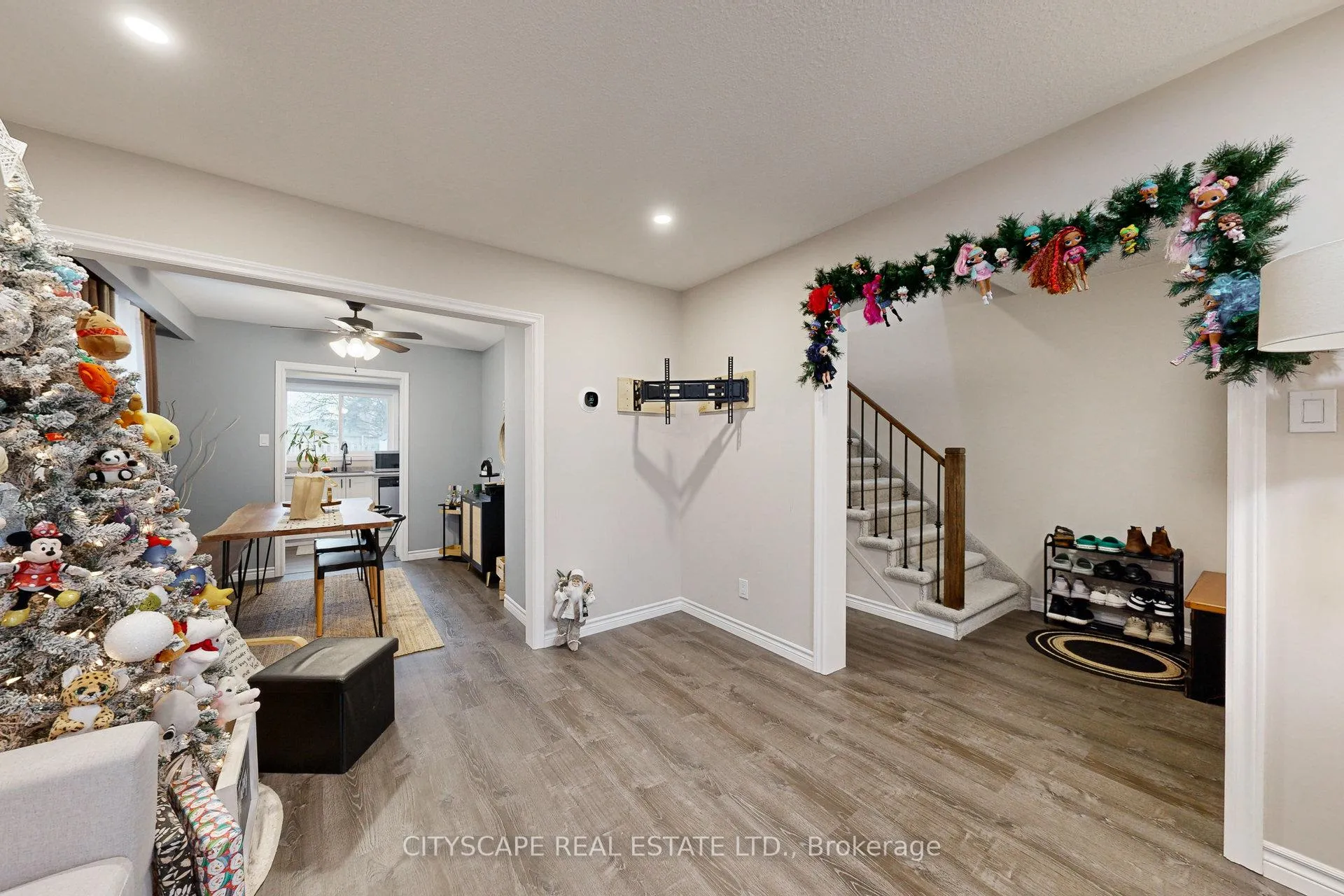 Photo 8 of 1256 Eldorado Avenue, Oshawa, Eastdale — HOMEH