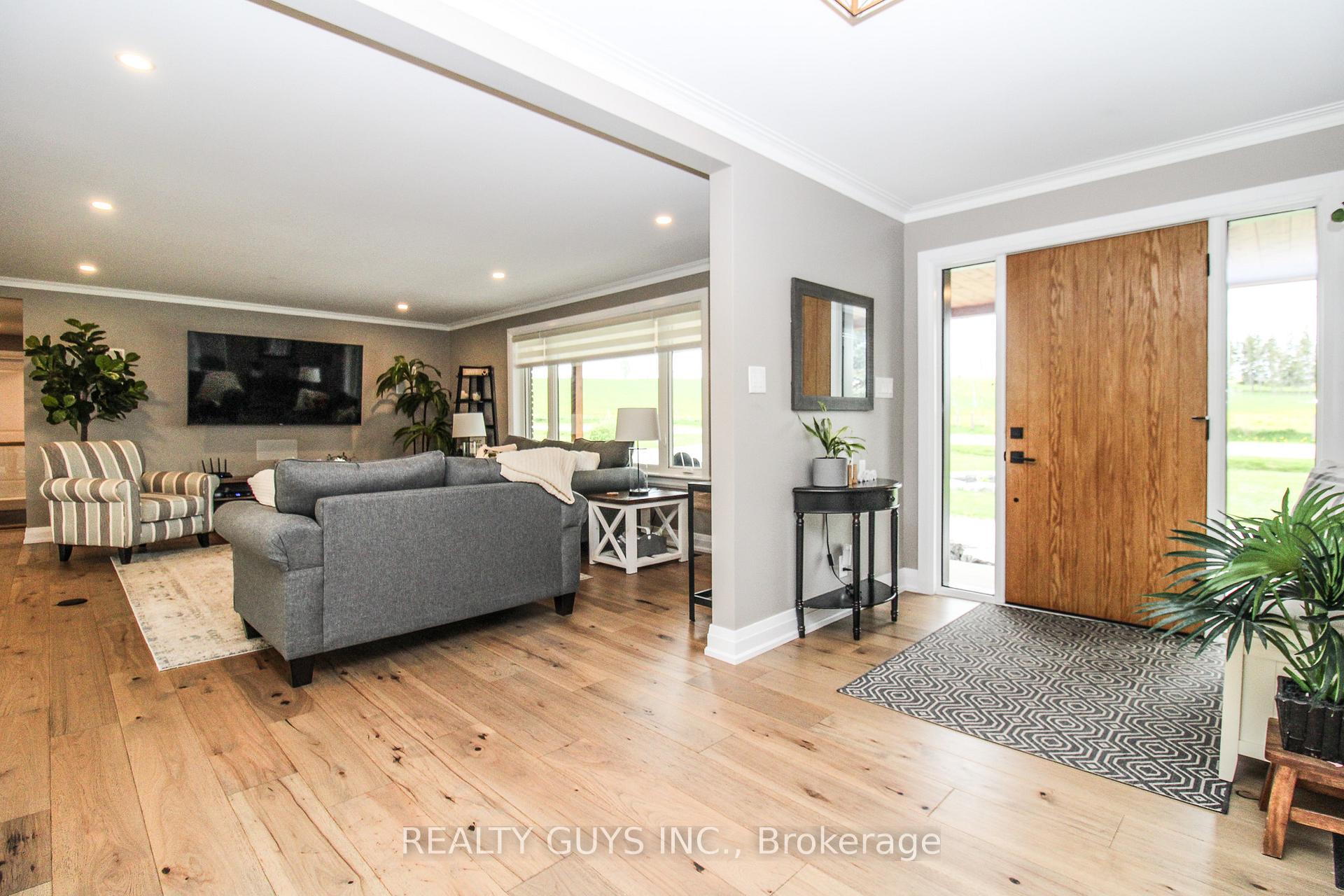 Photo 19 of 1586 Carmel 2nd Line, Cavan Monaghan, Cavan Twp — HOMEH