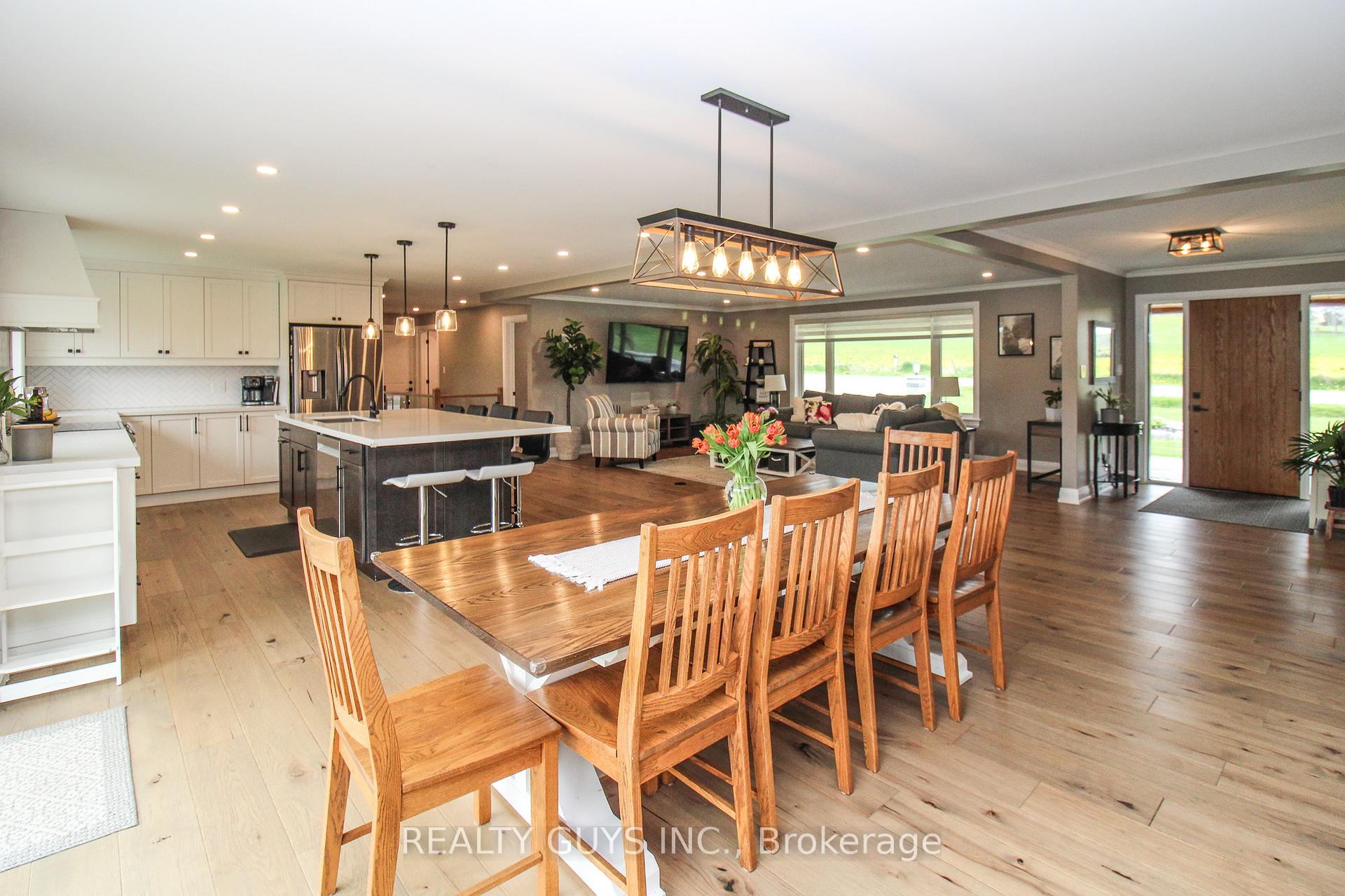 Photo 25 of 1586 Carmel 2nd Line, Cavan Monaghan, Cavan Twp — HOMEH