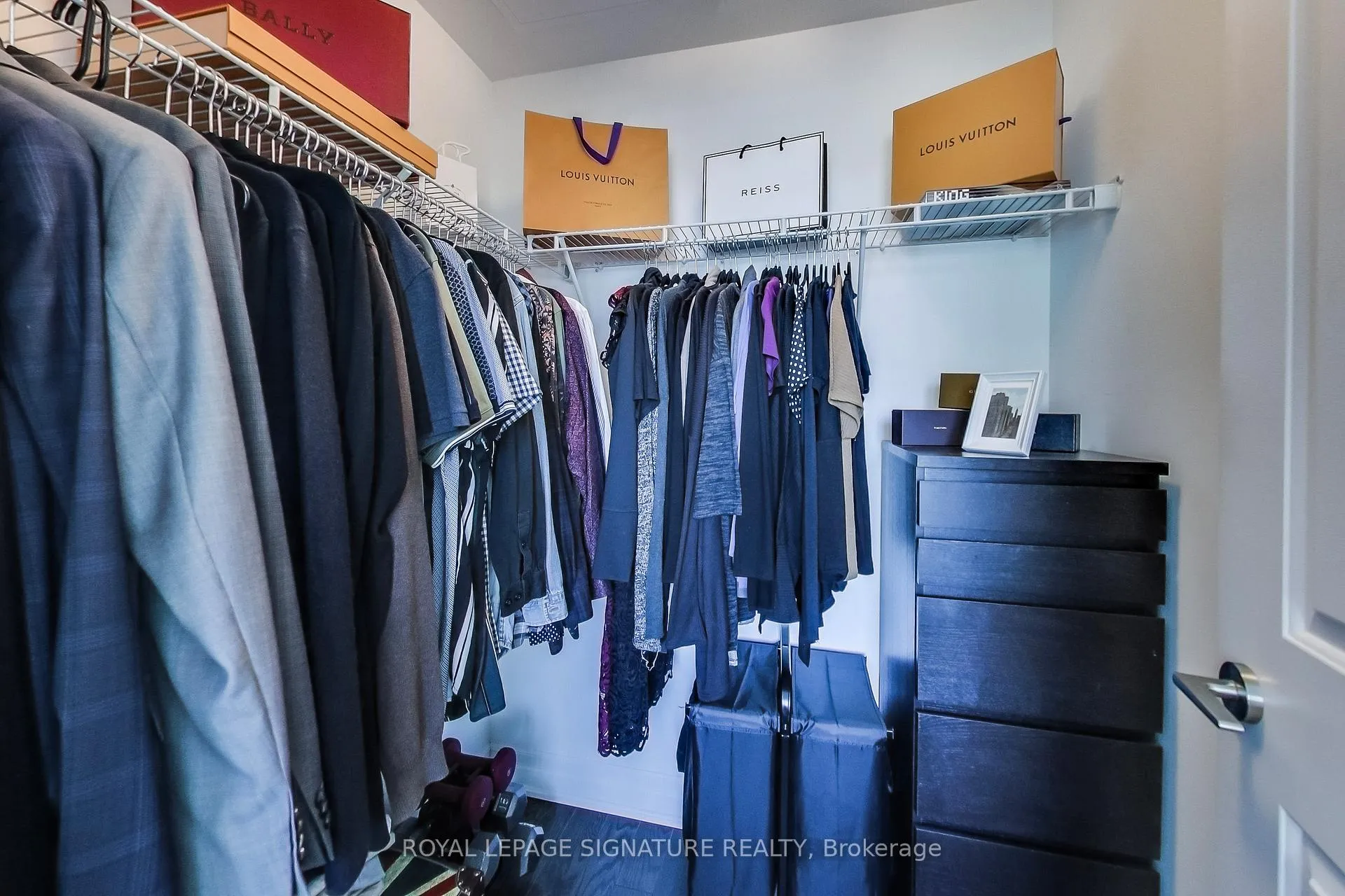Photo 14 of Unit 1104, 8 The Esplanade, Toronto, Waterfront Communities — HOMEH