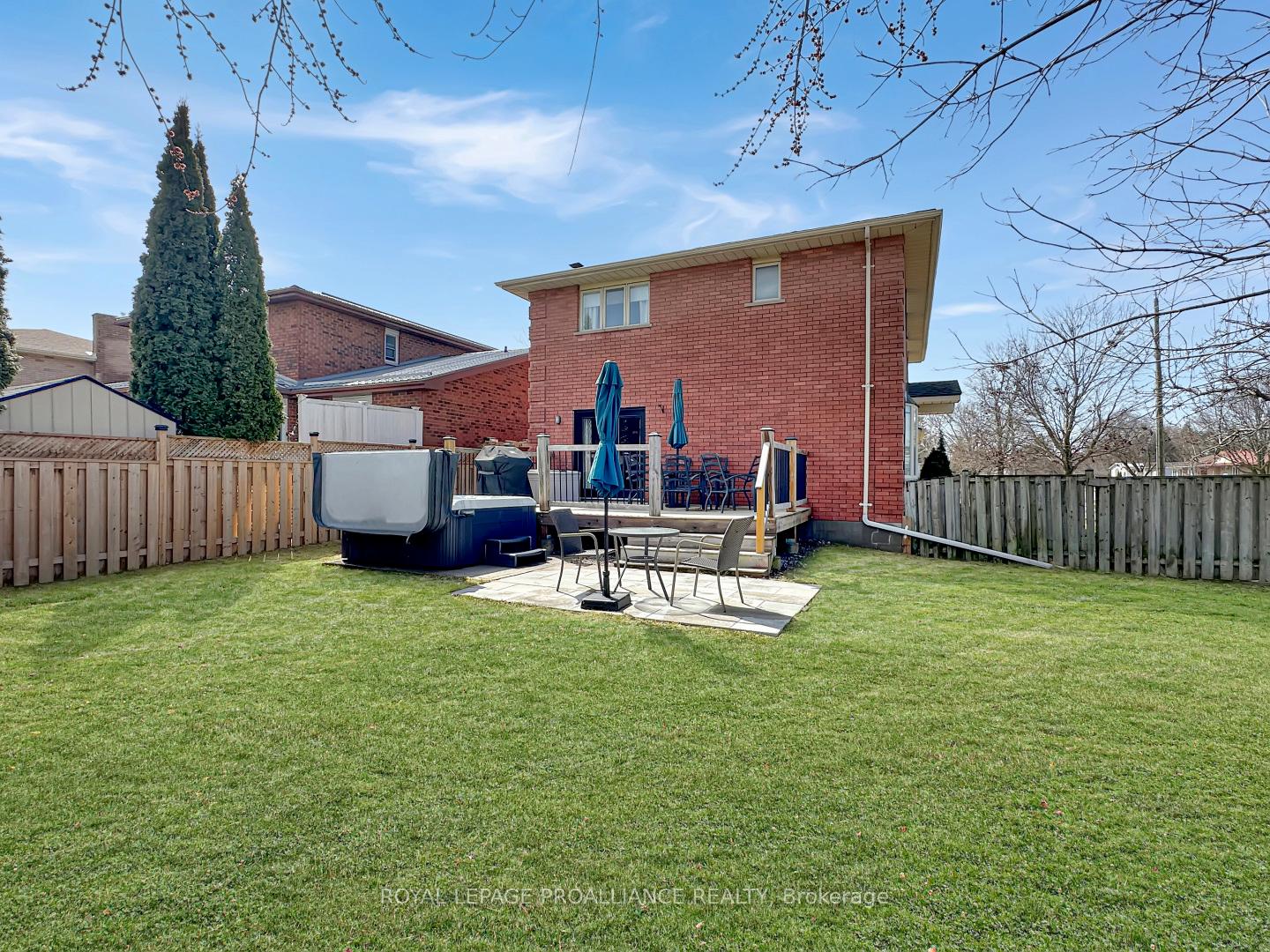 Photo 3 of 2 Thompson Court, Belleville, Belleville Ward — HOMEH