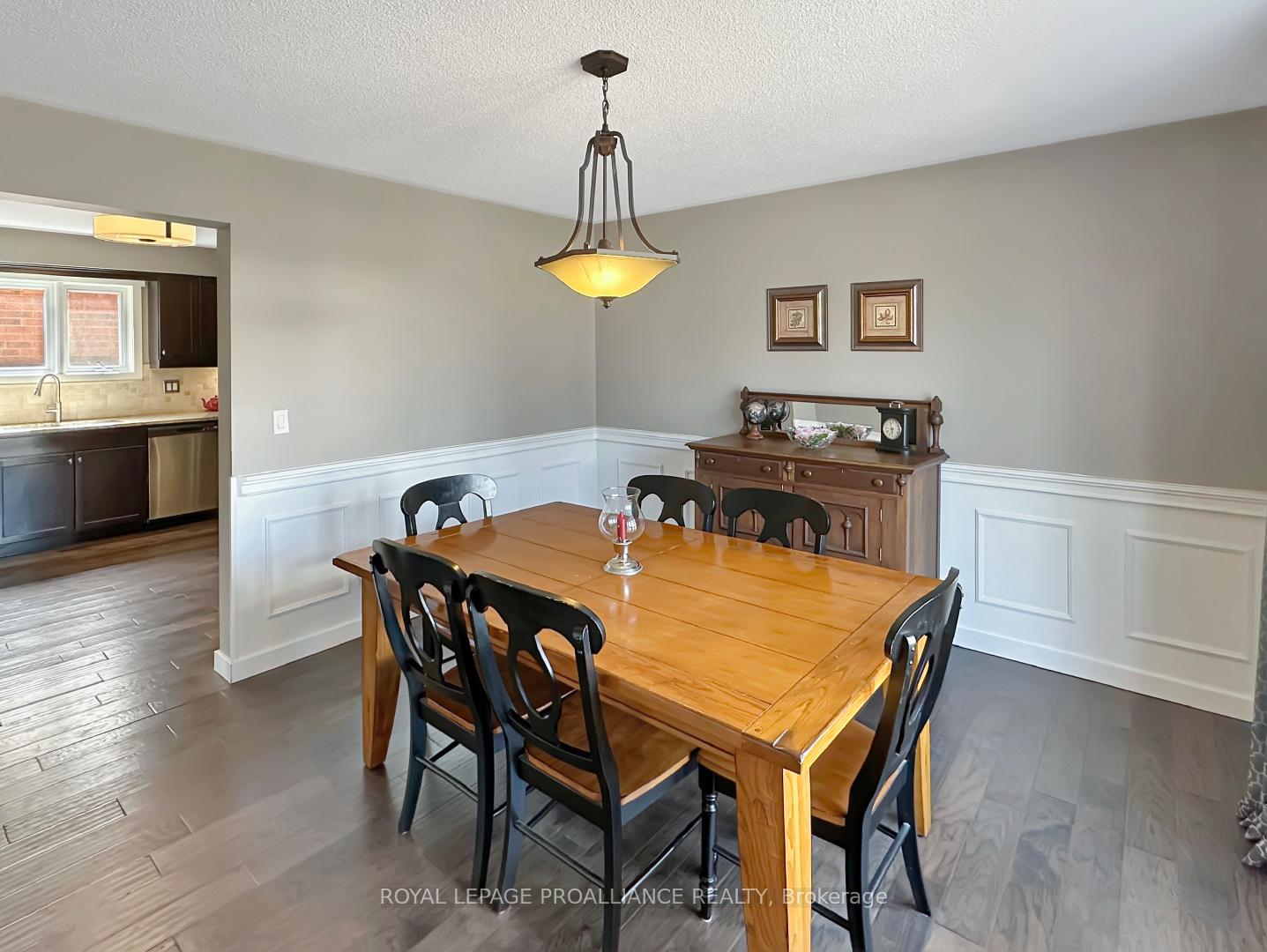 Photo 15 of 2 Thompson Court, Belleville, Belleville Ward — HOMEH