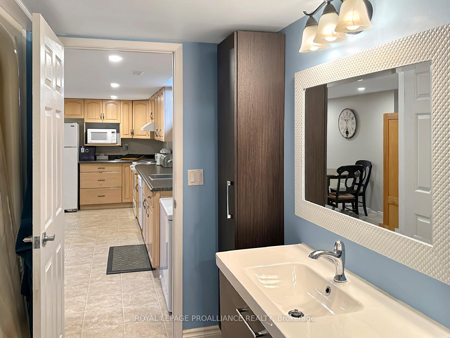 Photo 44 of 2 Thompson Court, Belleville, Belleville Ward — HOMEH