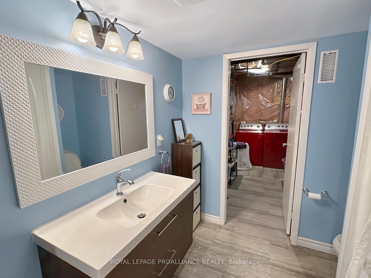 Photo 45 of 2 Thompson Court, Belleville, Belleville Ward — HOMEH