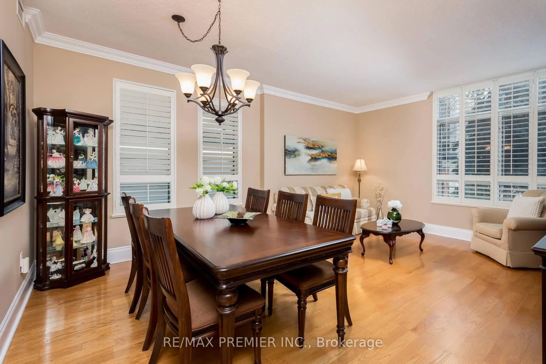 Photo 8 of Unit 219, 53 Woodbridge Avenue, Vaughan, West Woodbridge — HOMEH