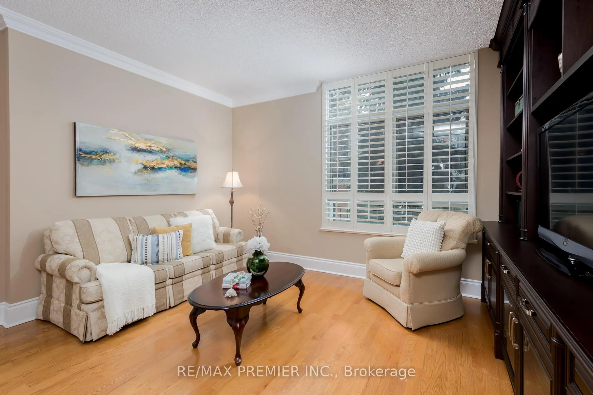 Photo 11 of Unit 219, 53 Woodbridge Avenue, Vaughan, West Woodbridge — HOMEH