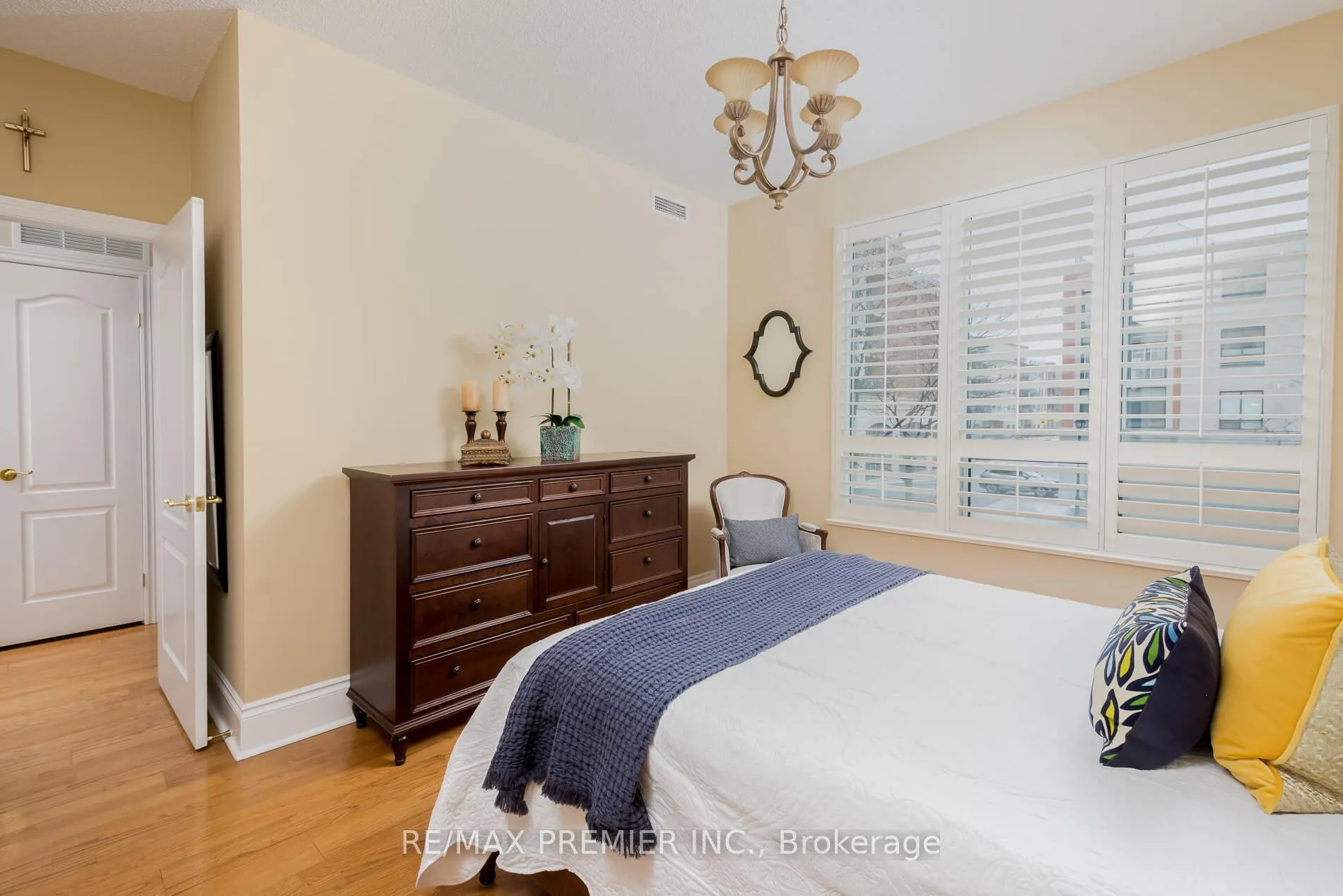 Photo 20 of Unit 219, 53 Woodbridge Avenue, Vaughan, West Woodbridge — HOMEH