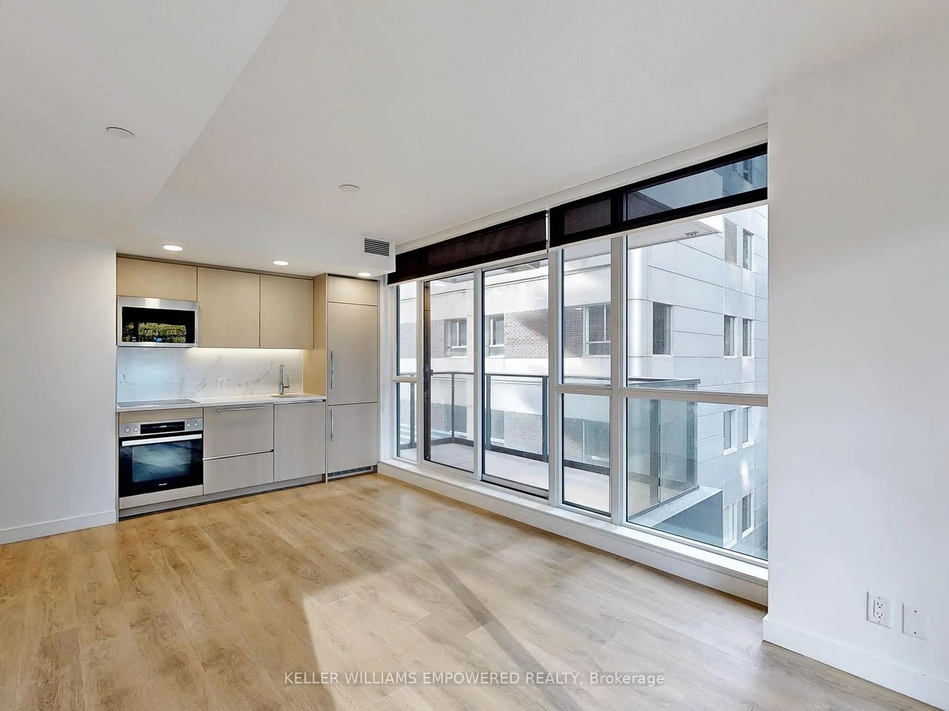Photo 8 of Unit 511, 38 Widmer Street, Toronto, Waterfront Communities — HOMEH