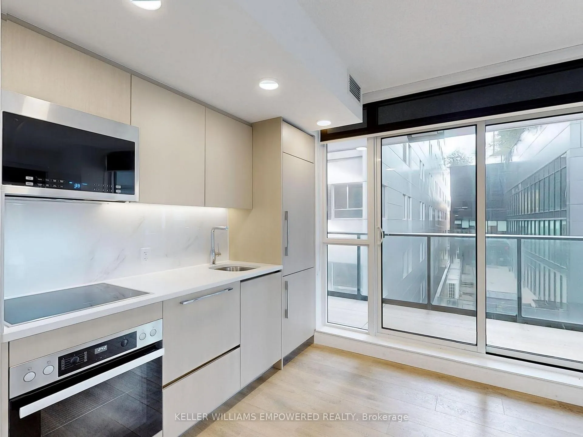 Photo 13 of Unit 511, 38 Widmer Street, Toronto, Waterfront Communities — HOMEH